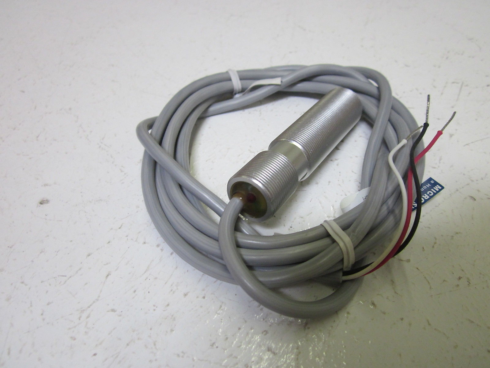 MICRO SWITCH FYBC5G2-2 PROXIMITY SENSOR 19-30VDC UNMP