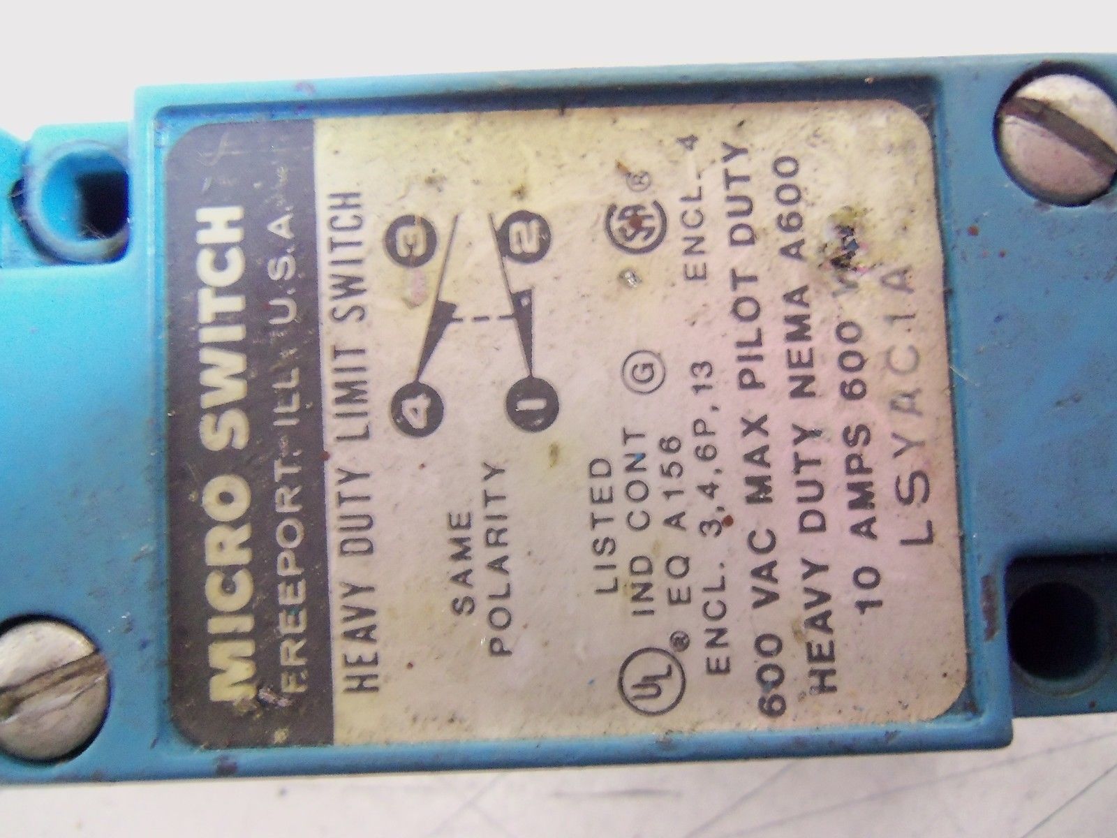 MICRO SWITCH LSYAC1A *USED*