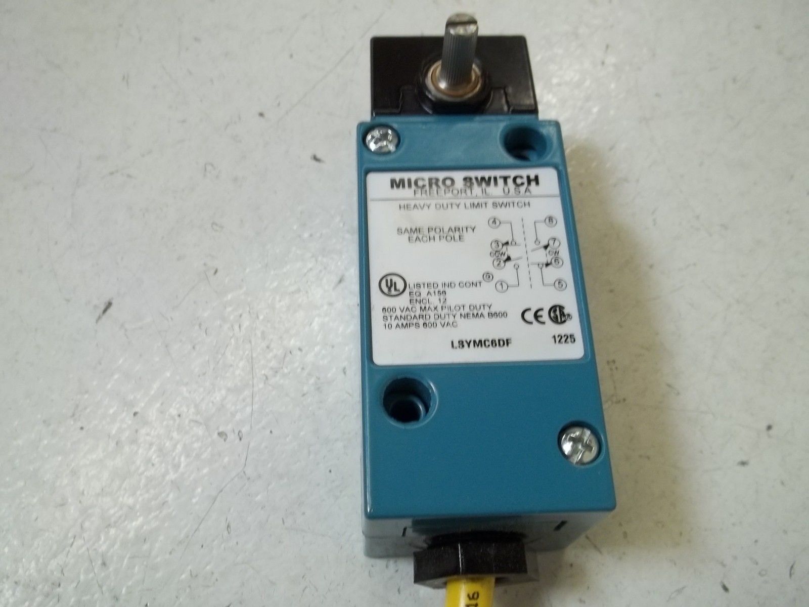 MICRO SWITCH LSYMC6DF HEAVY DUTY LIMIT SWITCH NSNP