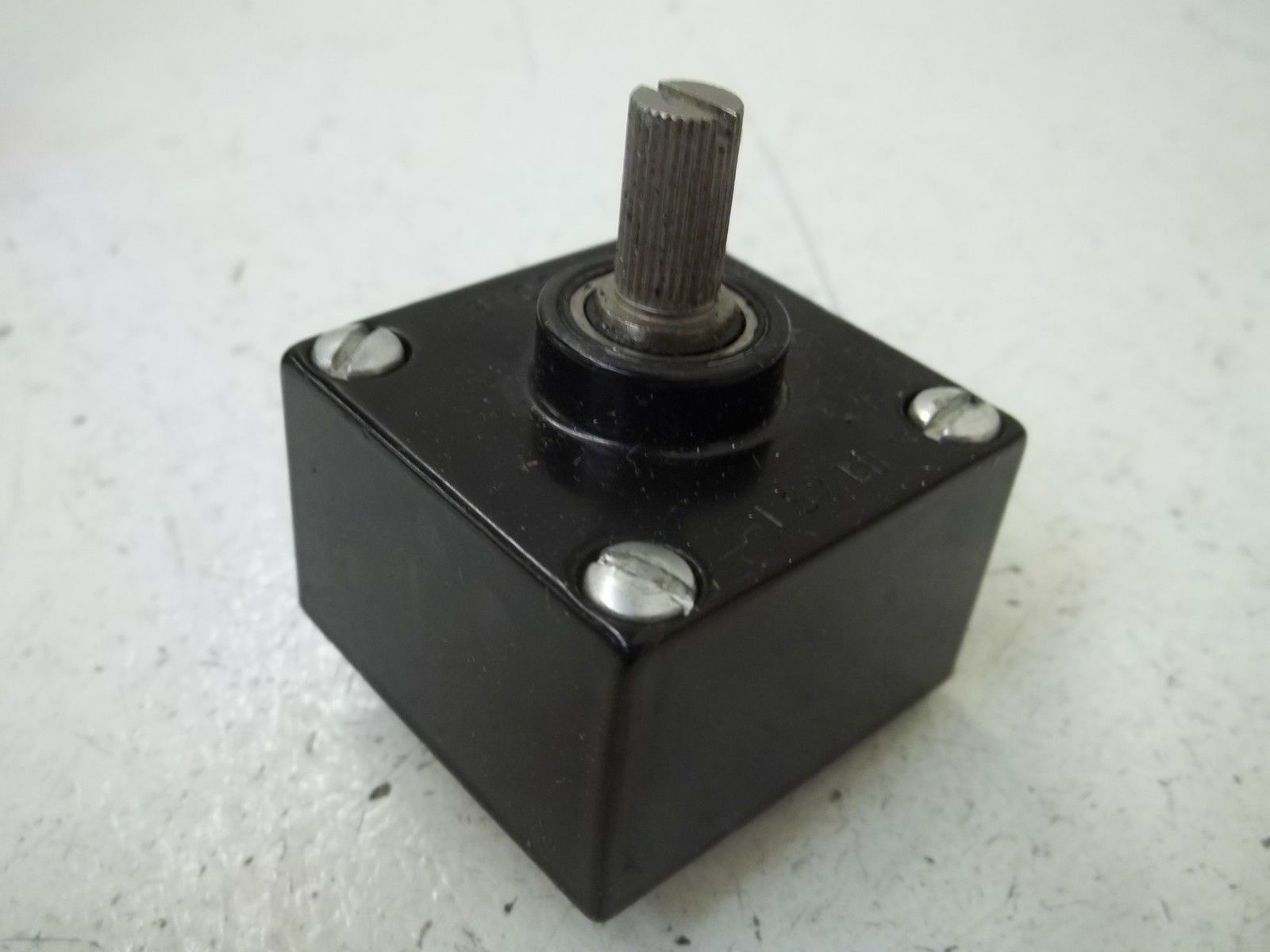 MICROSWITCH LSZ1B LIMIT SWITCH ACTUATOR *NEW IN BOX*