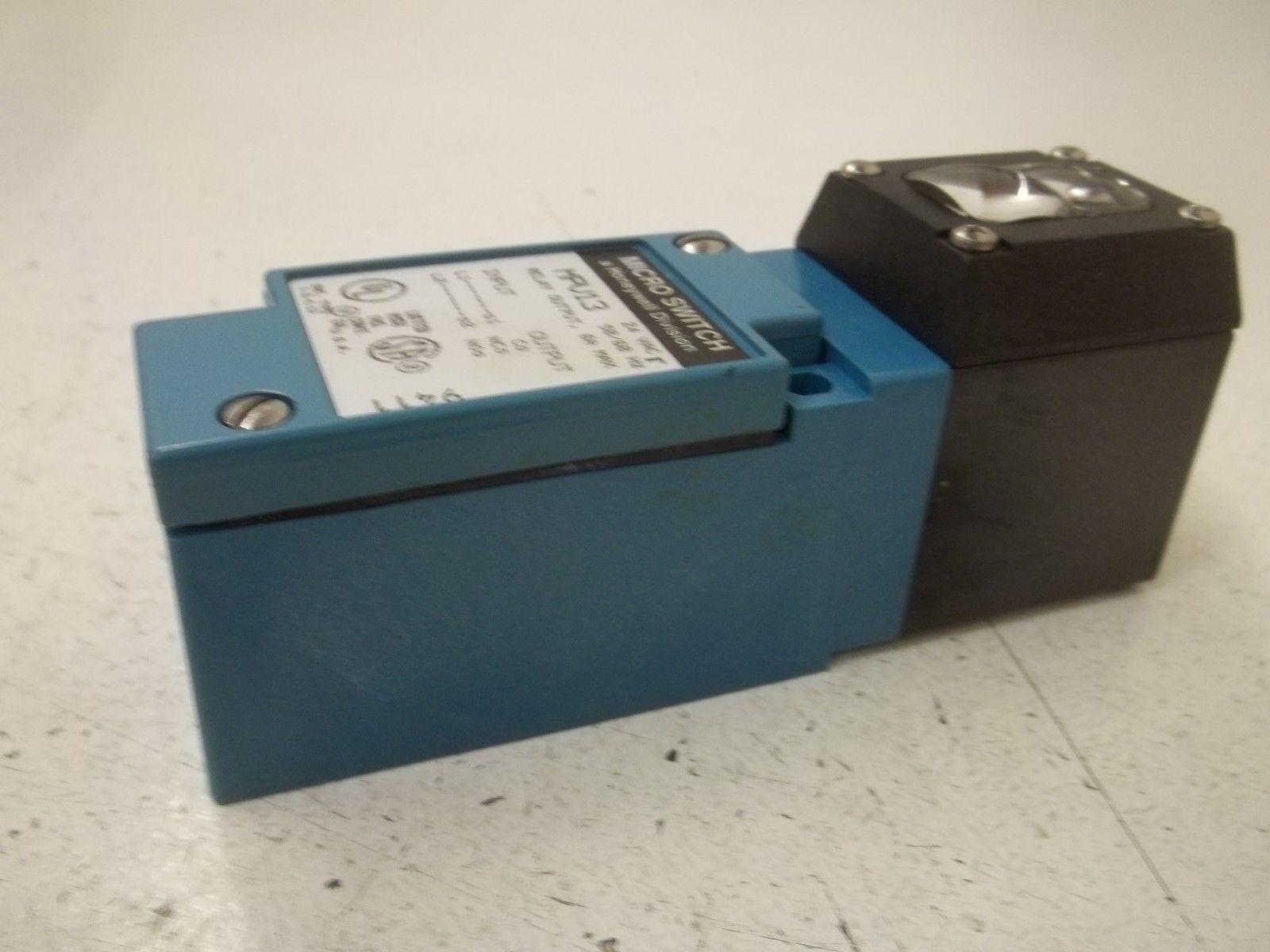 MICRO SWITCH MPP1V133-003 PHOTOELECTRIC NSMP