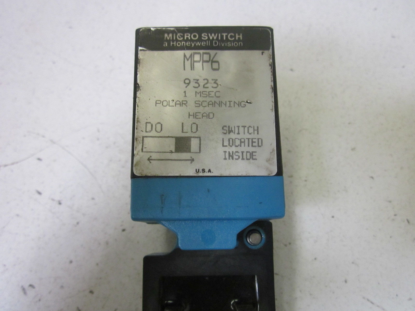 MICRO SWITCH MPS33 (AS PICTURED) UNMP