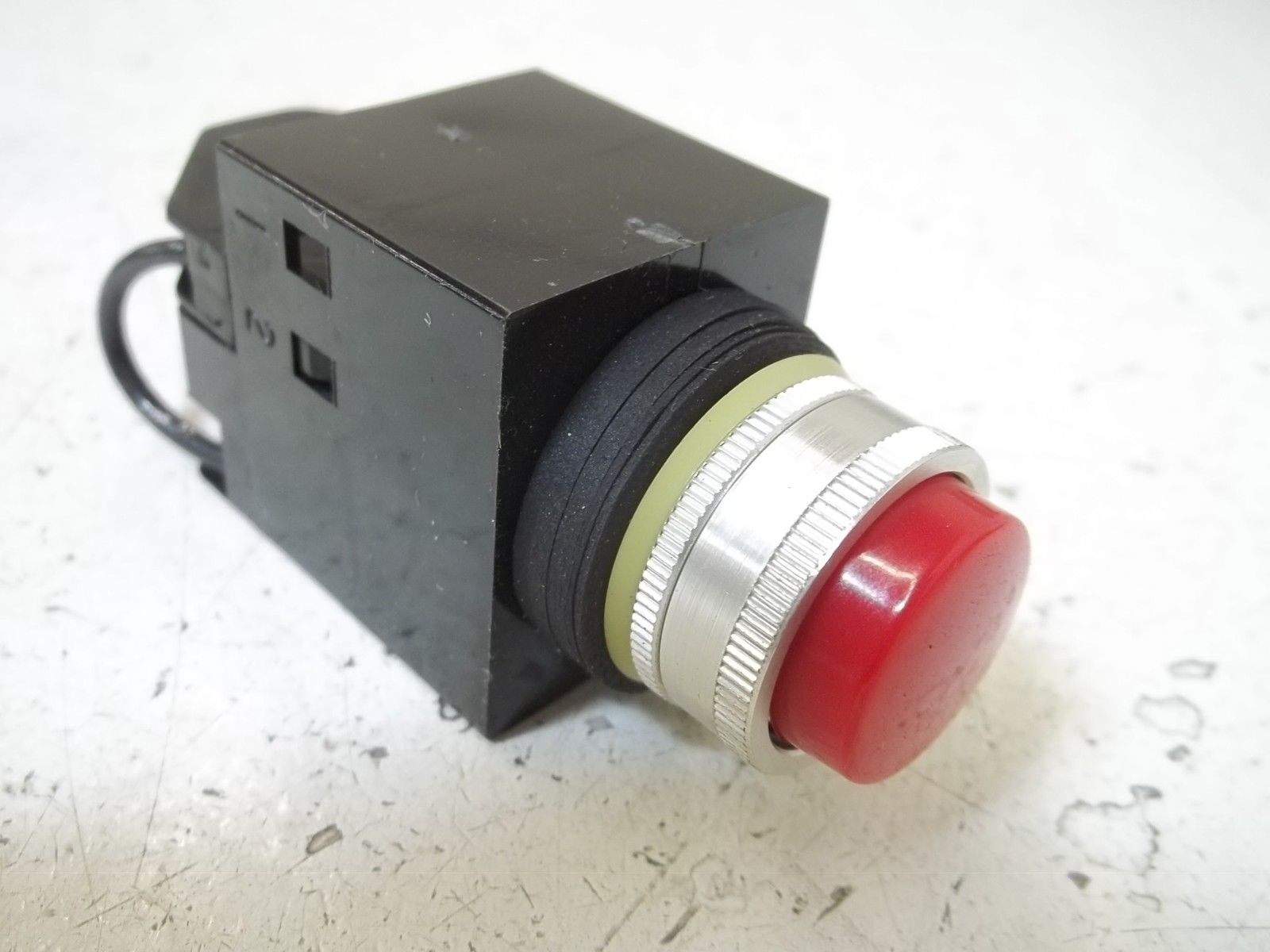 MICRO SWITCH PWLR211 INDICATING LIGHT NSMP