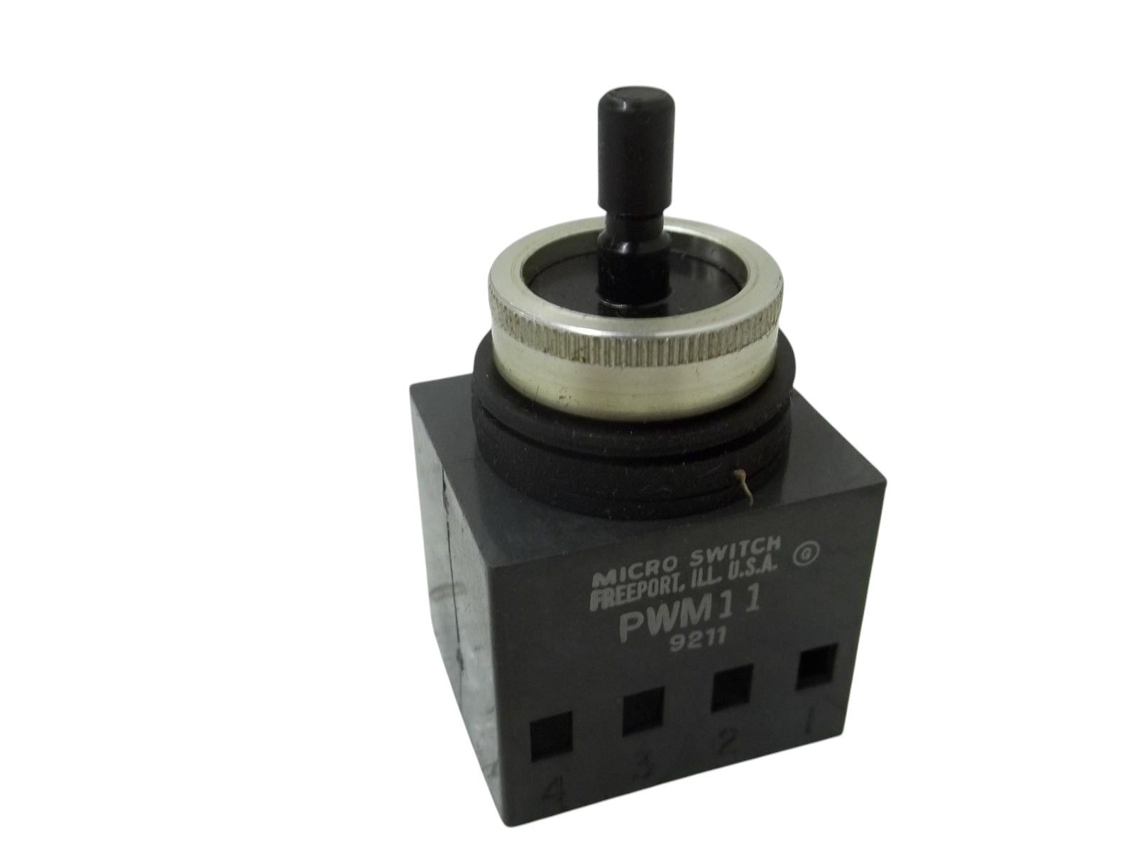 MICRO SWITCH PWM11 PUSHBUTTON NSNP