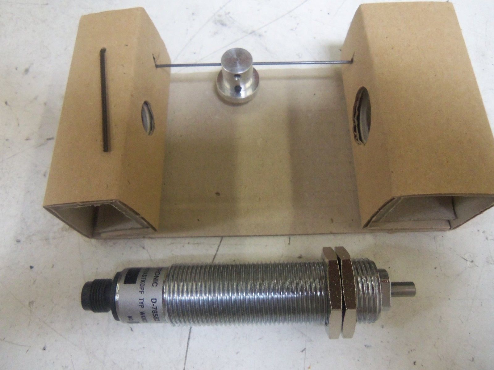 MIDDEX WKR22 *NEW IN BOX*