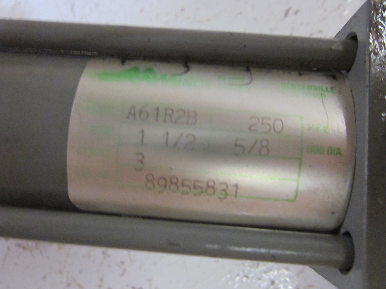 MILLER A61R2B CYLINDER 250PSI UNMP