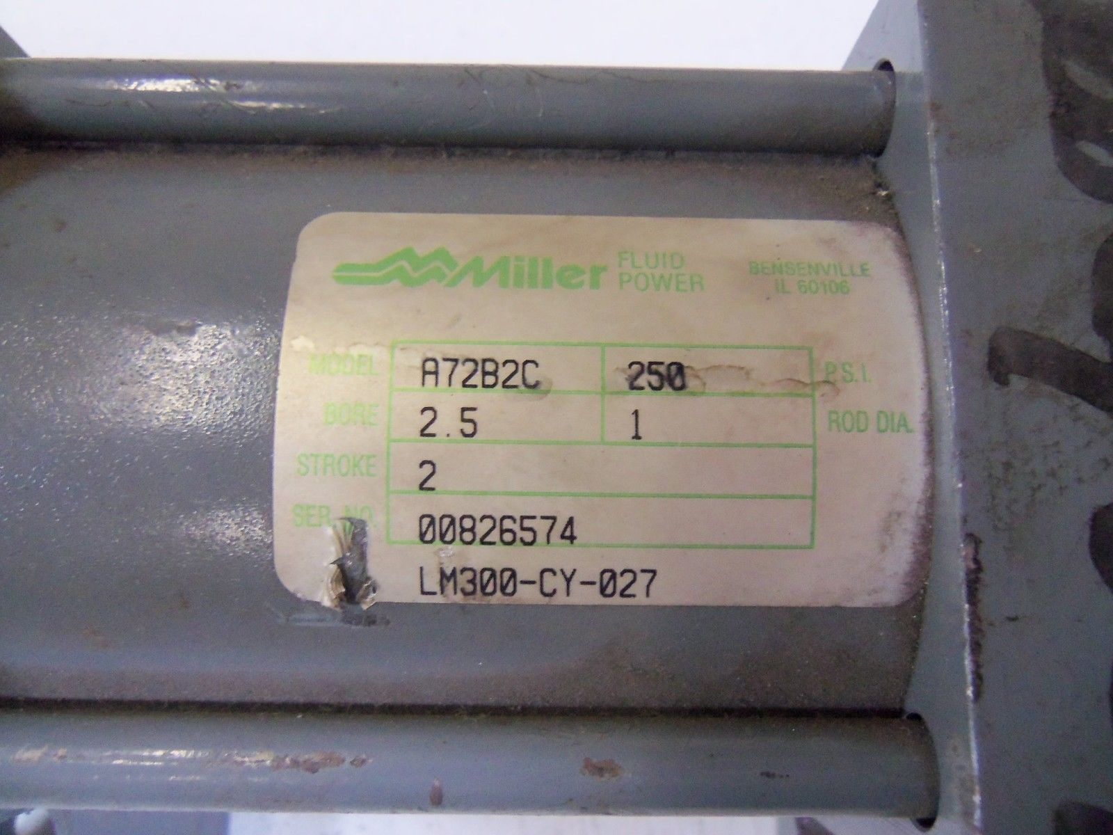 MILLER FLUID POWER CYLINDER A72B2C (RUSTY AS PICTURED) UNMP