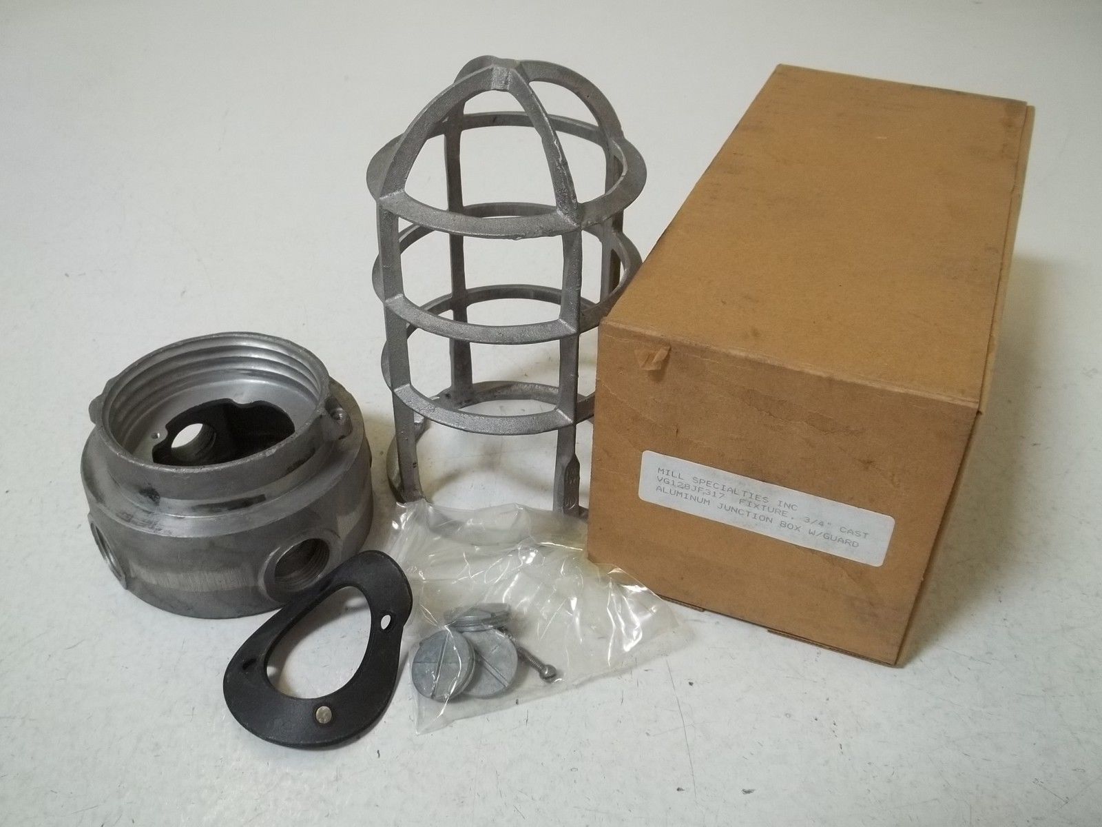 MILL SPECIALTIES INC VG128JF317 FIXTURE,3/4"CAST ALUMINUM JUNCTIONNSMP