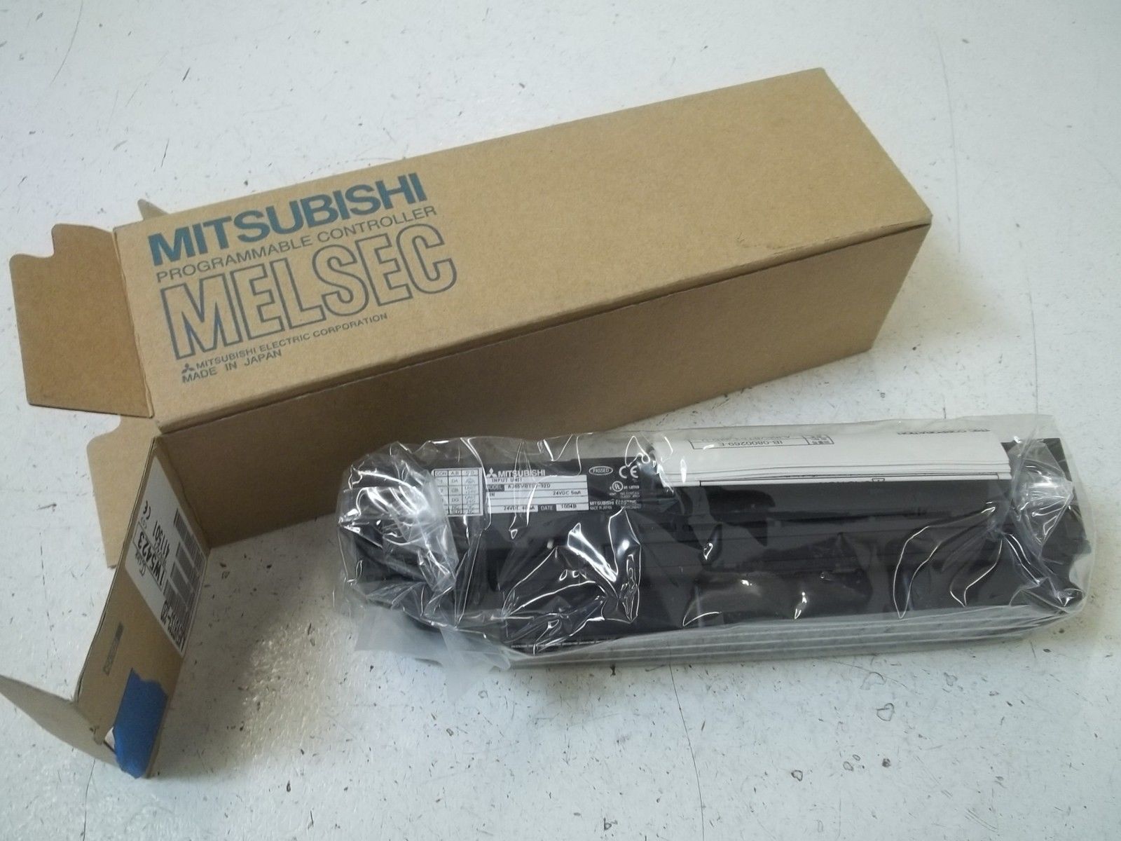 MITSUBISHI AJ65VBTS3-32D INPUT UNIT  NSMP