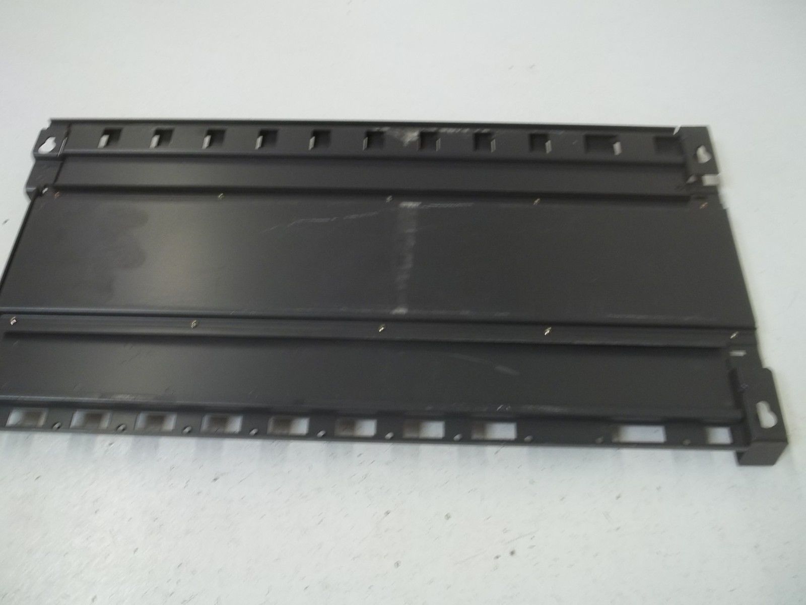 MITSUBISHI BD625A987G52 CIRCUIT BOARD 8-SLOT W/PANEL UNMP