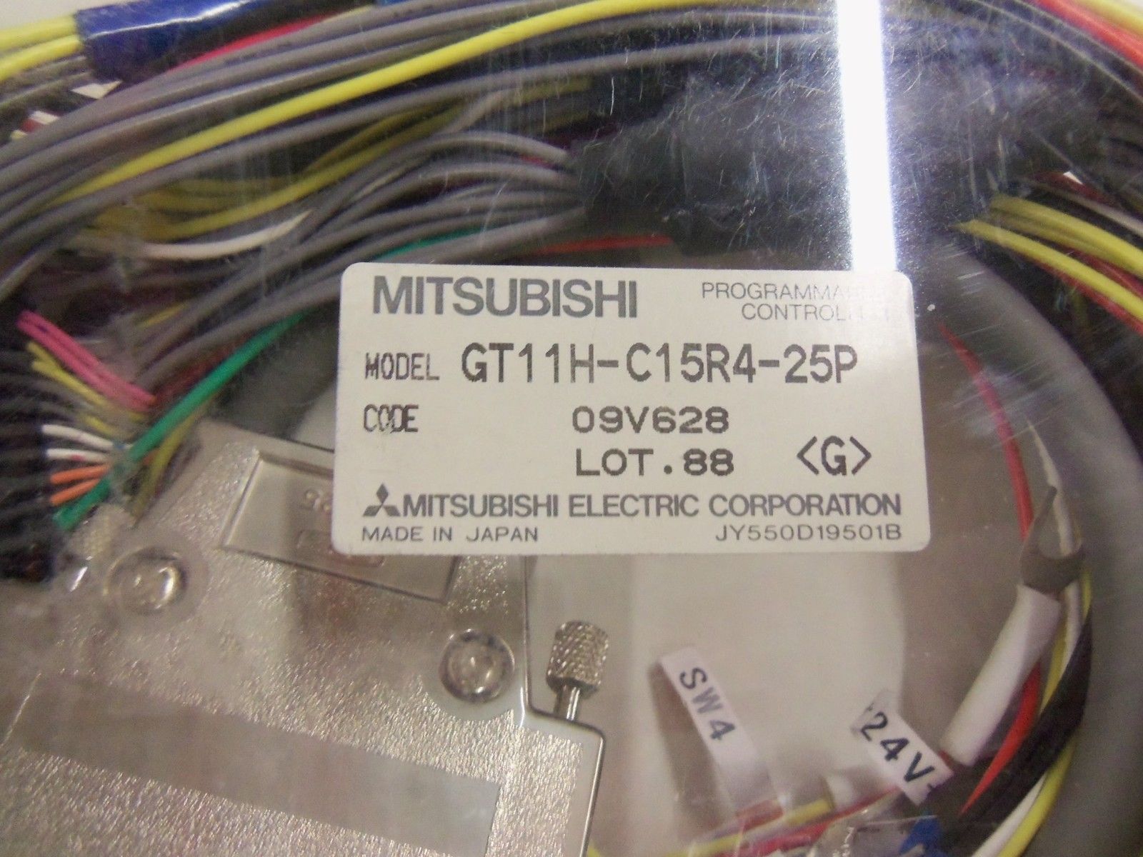 MITSUBISHI GT11H-C15R4-25P CONTROLLLER CABLE  NSNP IN NSMP