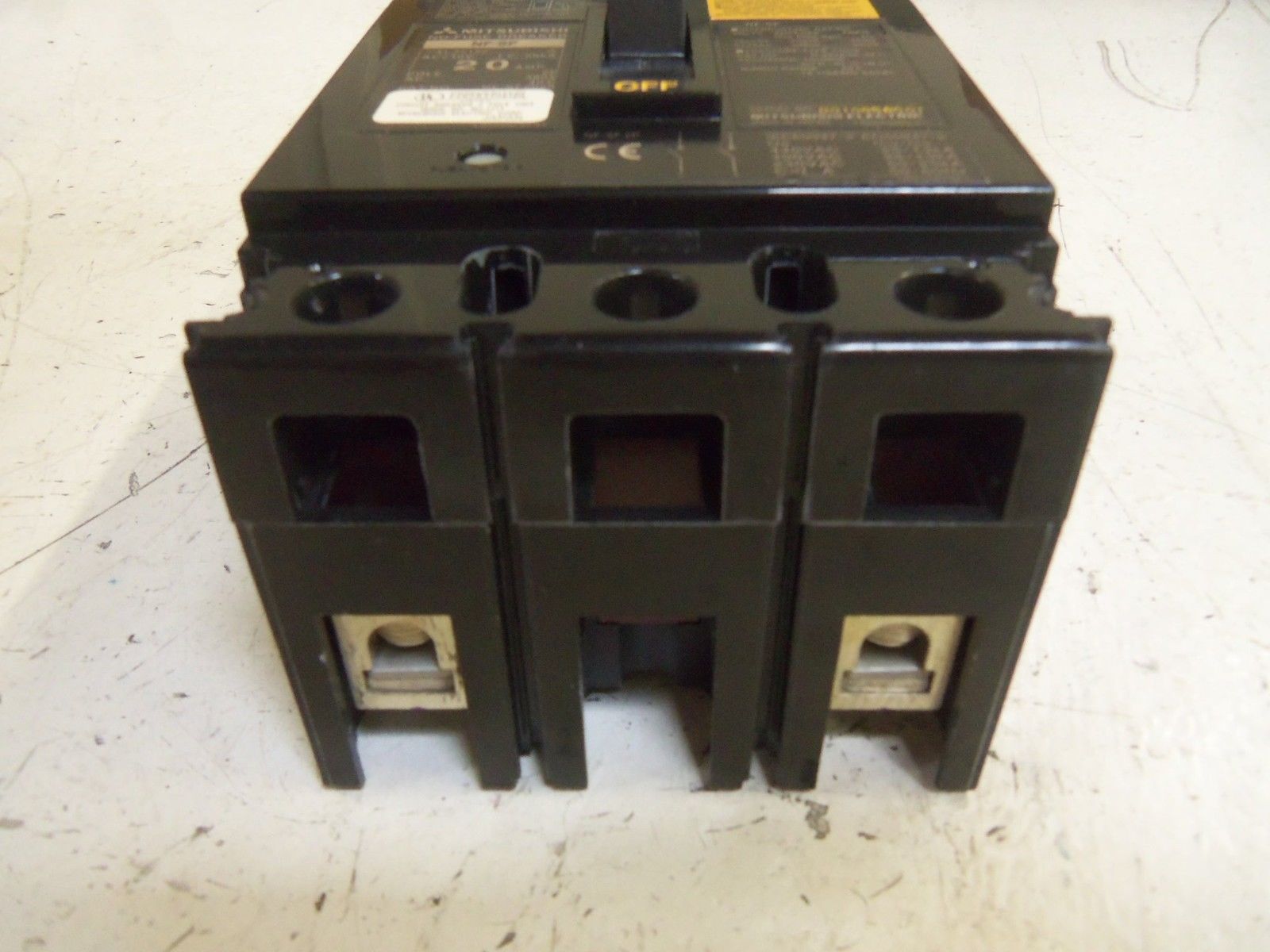 MITSUBISHI NF-SF2020 CIRCUIT BREAKER NSNP
