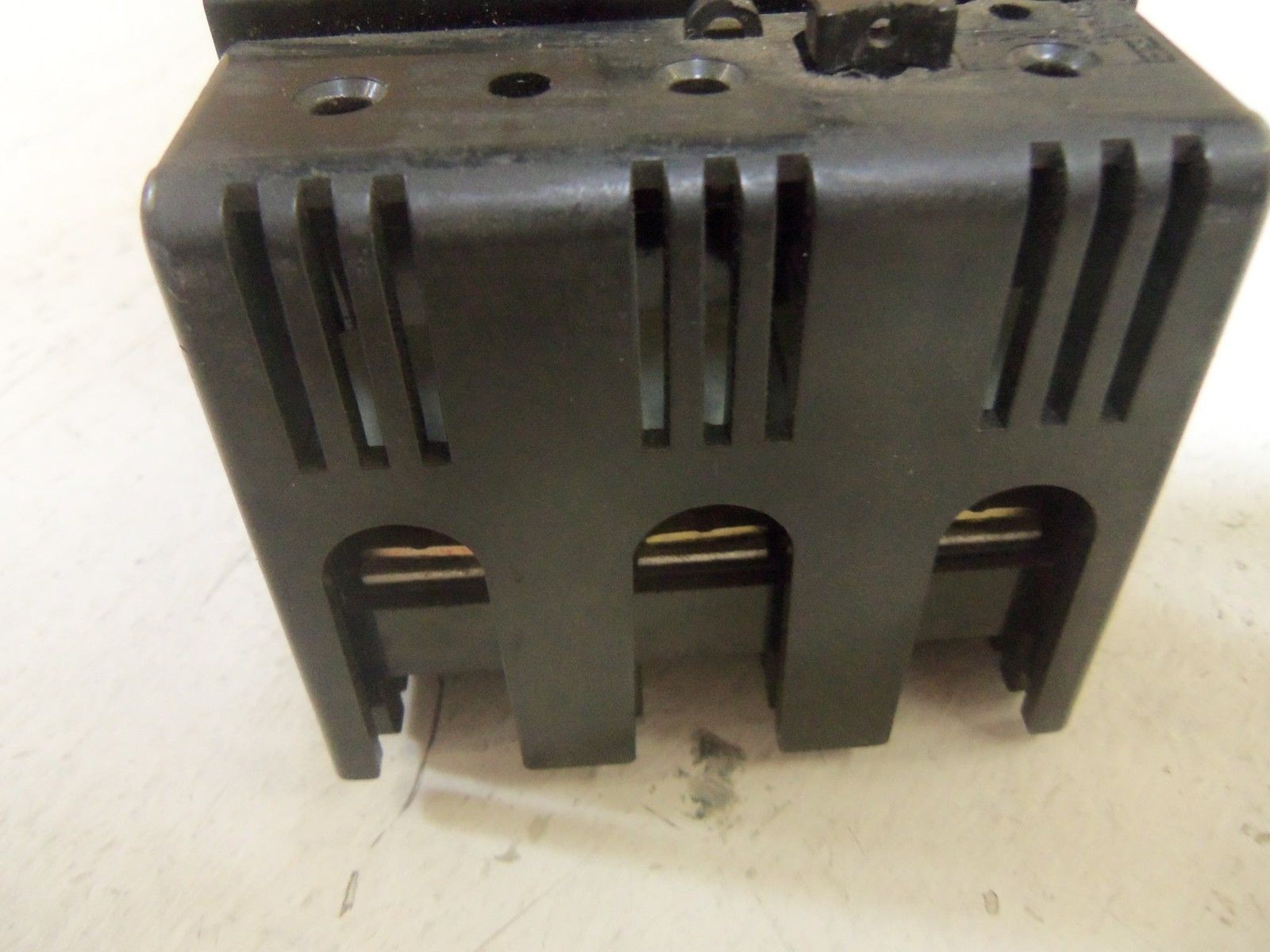 MITSUBISHI NF50-CS 30AMP CIRCUIT BREAKER UNMP