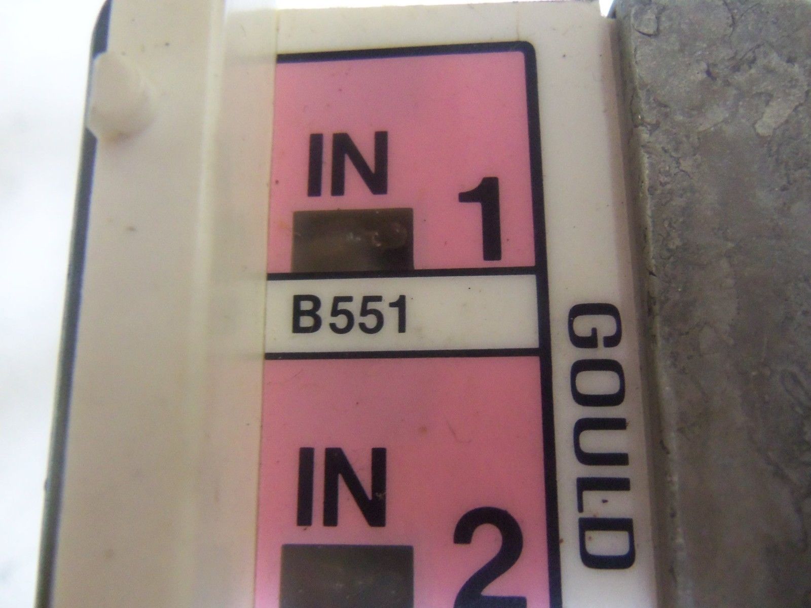 GOULD MODICON B551 INPUT MODULE 115 AC *USED*