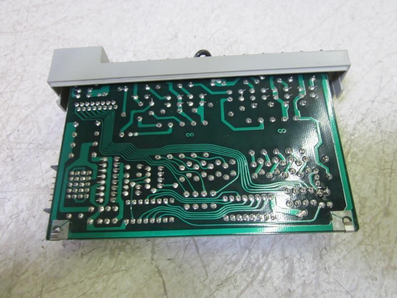 MODICON DO1130 AC OUTPUT MODULE 15-250VAC UNMP