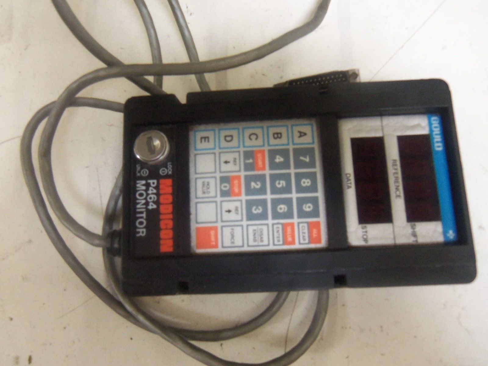 MODICON P464 MONITOR NO KEY *USED*