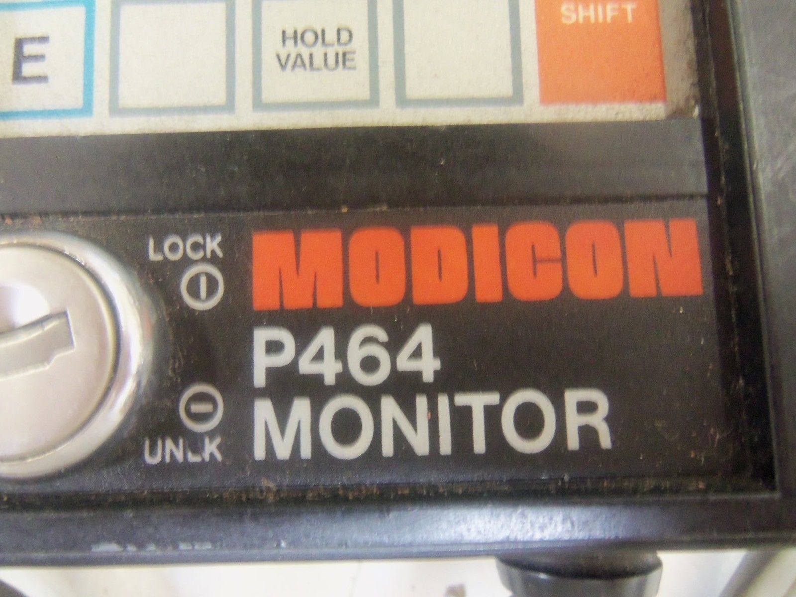 MODICON P464 MONITOR NO KEY *USED*