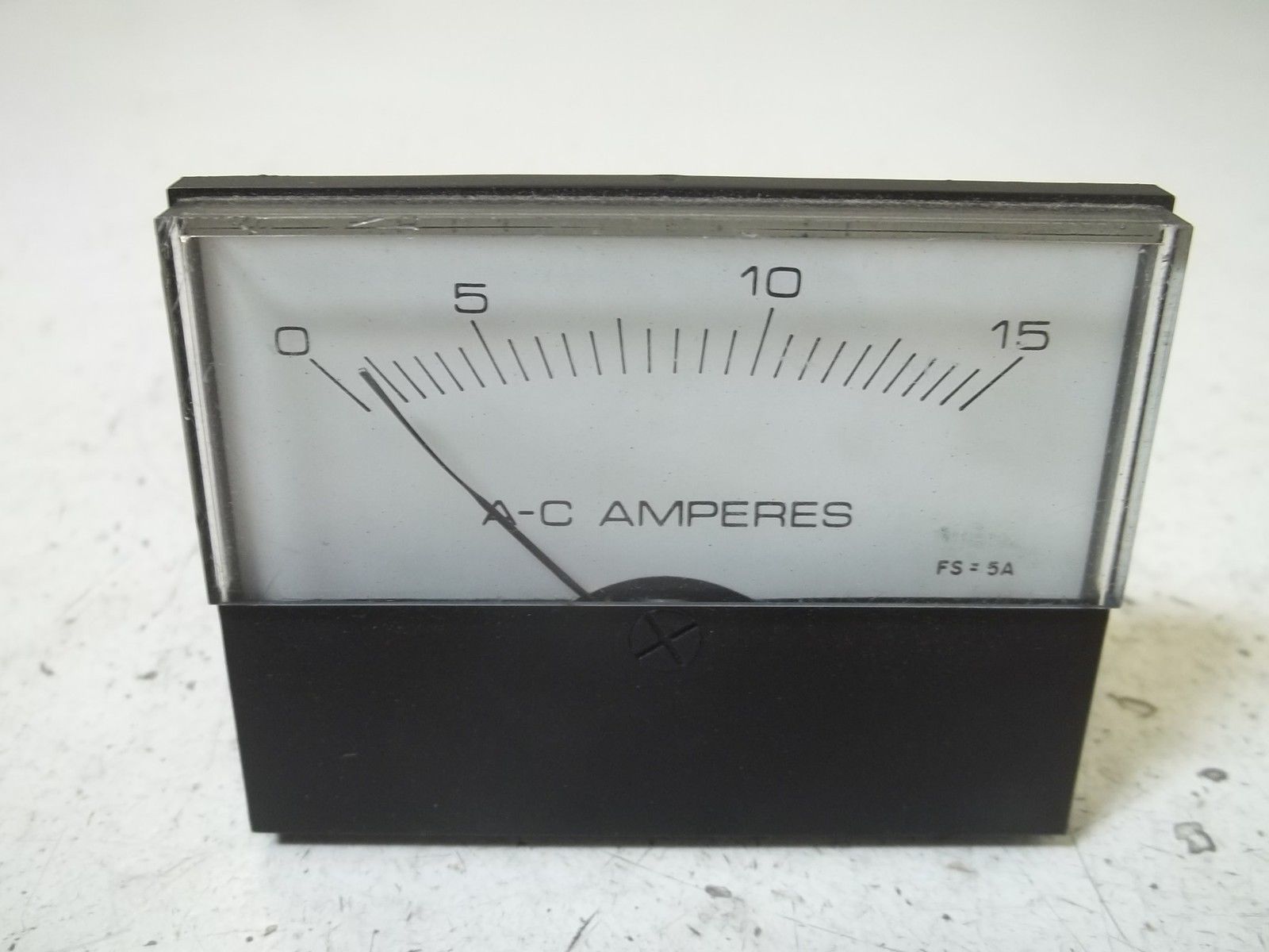 MODUTEC 2S-AACX-015 PANEL METER 0-15 A-C AMPERES UNMP