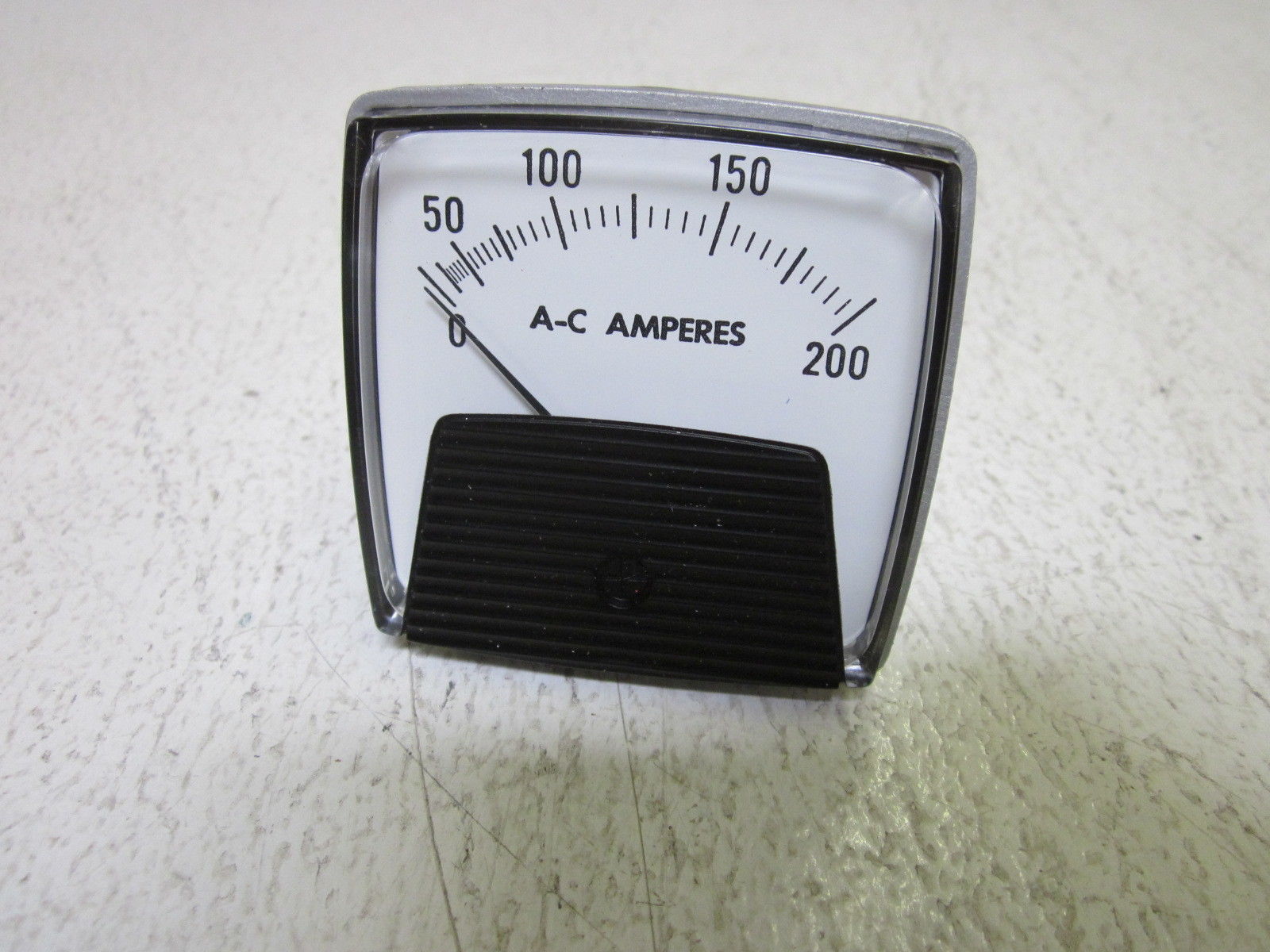MODUTEC MANCHESTER NIT 0-200 AC AMPERES PANEL METER GAUGE NSMP