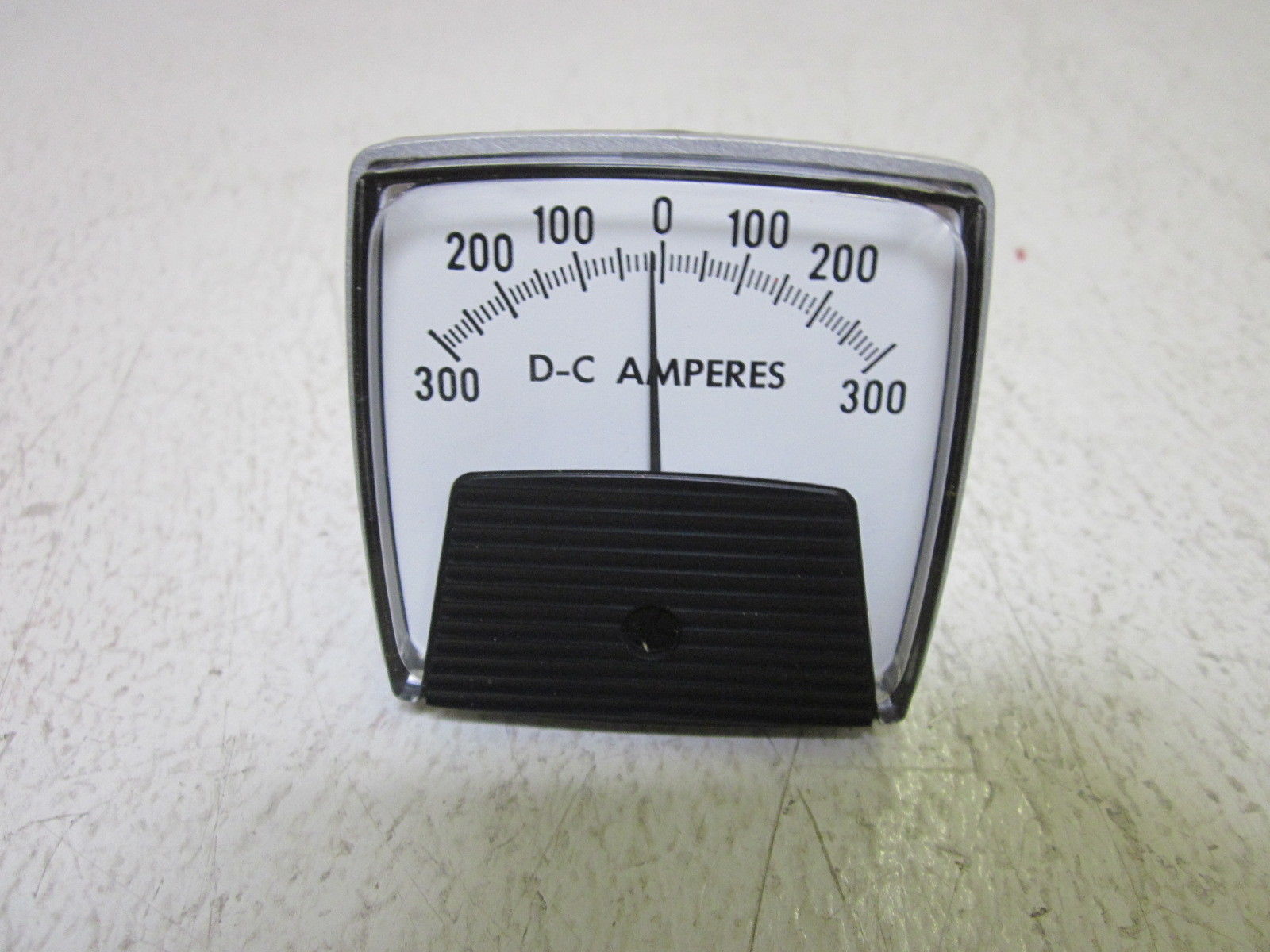 MODUTEC MANCHESTER NIT 300-300 D-C AMPERES PANEL METER GAUGE NSMP