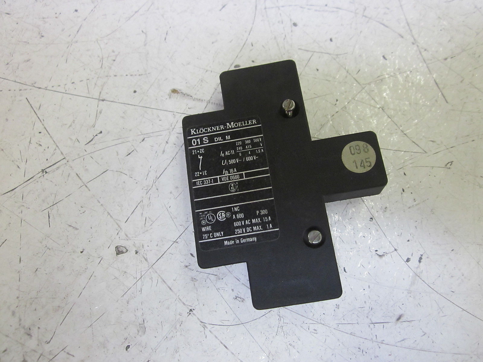 MOELLER 01S DILM AUXILIARY CONTACT  UNMP