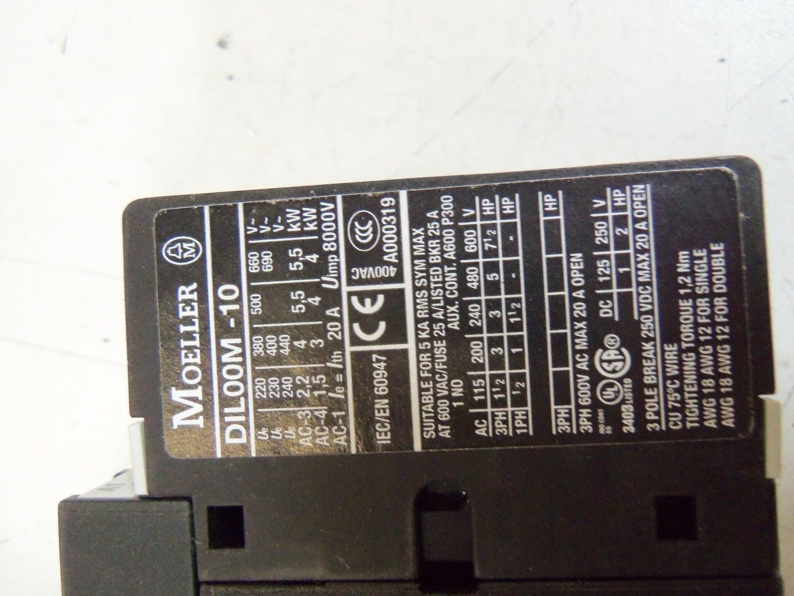 MOELLER D1L00M-10 208V NSMP