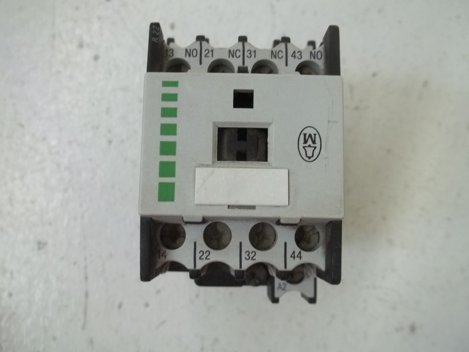 MOELLER DILR22-G CONTACTOR 24V UNMP