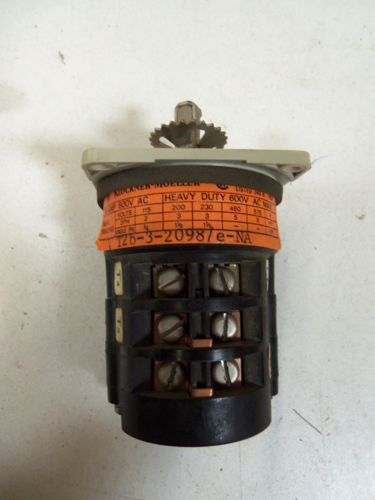 MOELLER FLUSH MOUNTING CAM SWITCH T2b-2098/e-NA NSMP