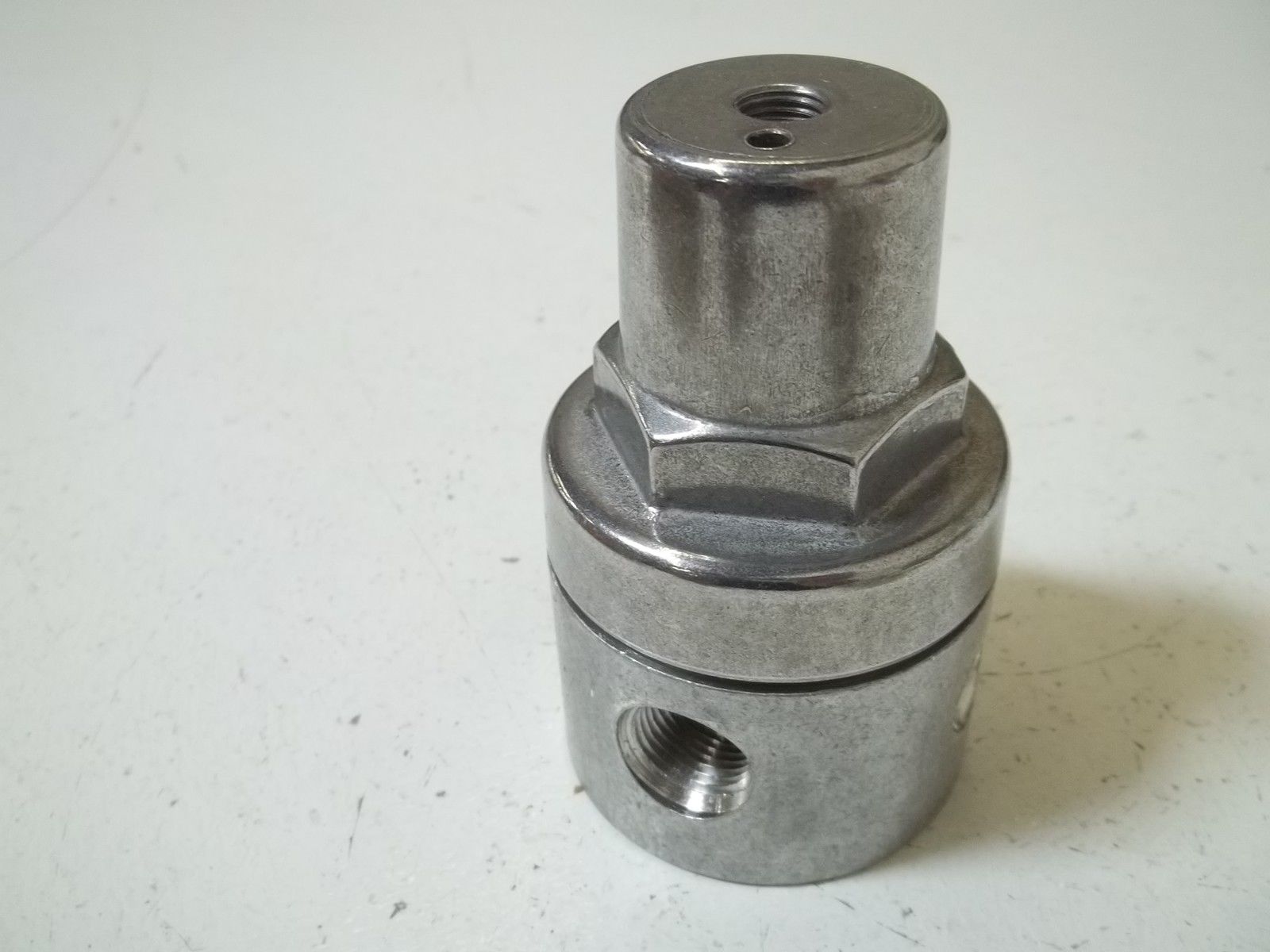 MONNIER INC. 104-1000-3T REGULATOR (NO KEYS) NSMP