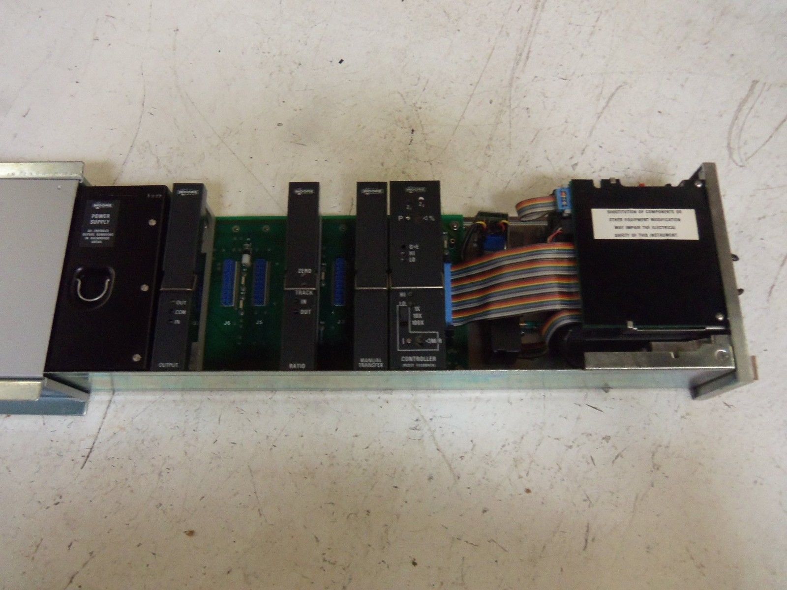 MOORE 350RA6NN5 INDICATING CONTROL STATION UNMP