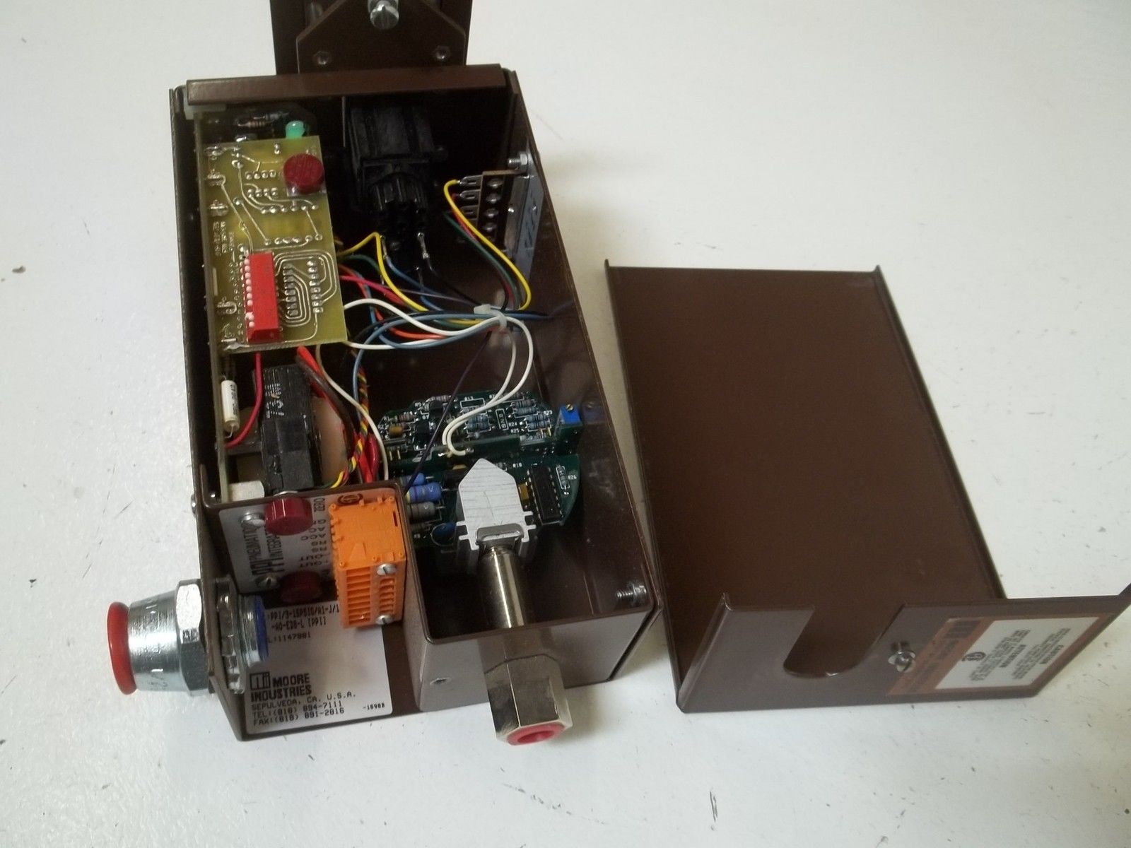 MOORE PPI/3-15PSIG/A1-J/117AC-A0-ED8-L UNMP