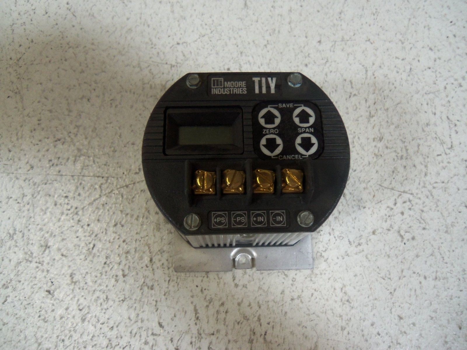 MOORE TIY/J1-0-600F/4-20MA/12-30DC-ISE [FL] TRANSMITTER UNMP