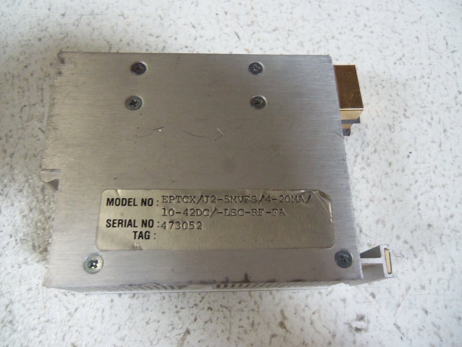 MOORE EPTCX/J2-5MVFS/4-20MA/10-42DC/-LSC-RF-FA-ISE TRANSMITTER  UNMP