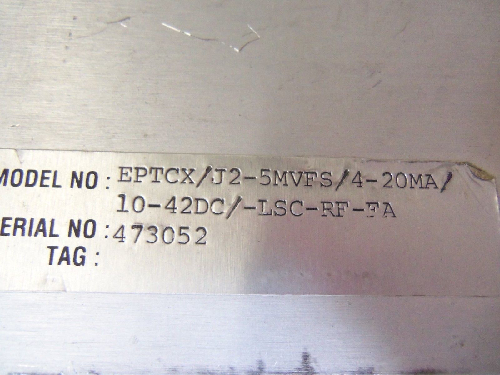 MOORE EPTCX/J2-5MVFS/4-20MA/10-42DC/-LSC-RF-FA-ISE TRANSMITTER  UNMP
