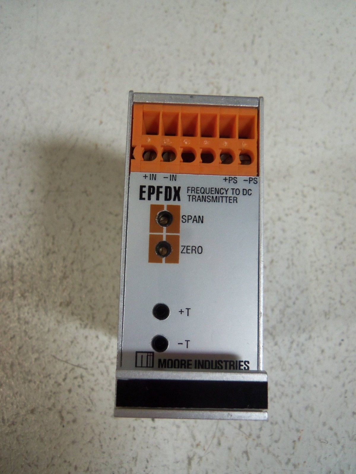 MOORE EPFDX/N/4-20MA/12-42DC-RF [DIN] TRANSMITTER NSNP