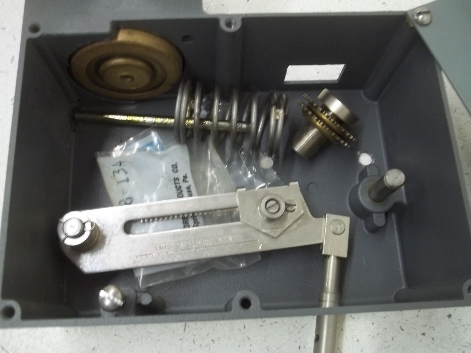 MOORE 72P315 VALVE POSITIONER UNMP