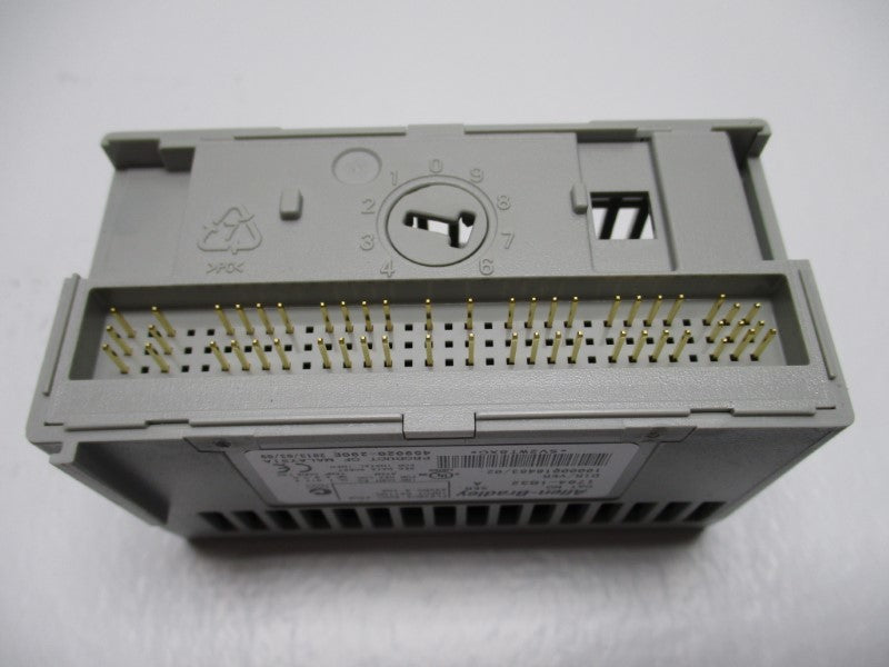 ALLEN BRADLEY 1794-IB32 24V DC SER. A (AS PICTURED) NSMP