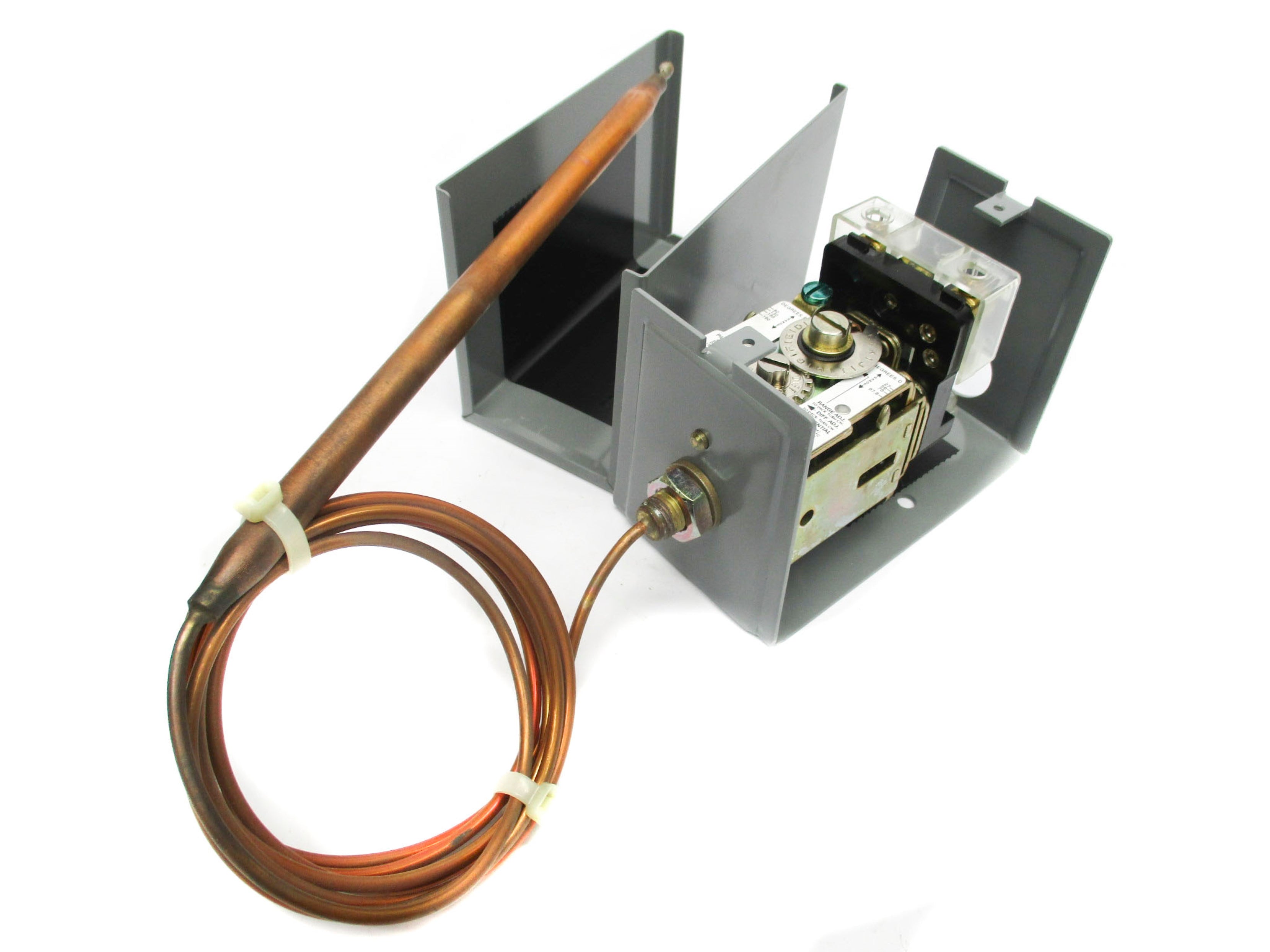 INDUSTRIAL SPARE PART 837-A4A SER. A 24-600VAC (BR/WH) NSMP