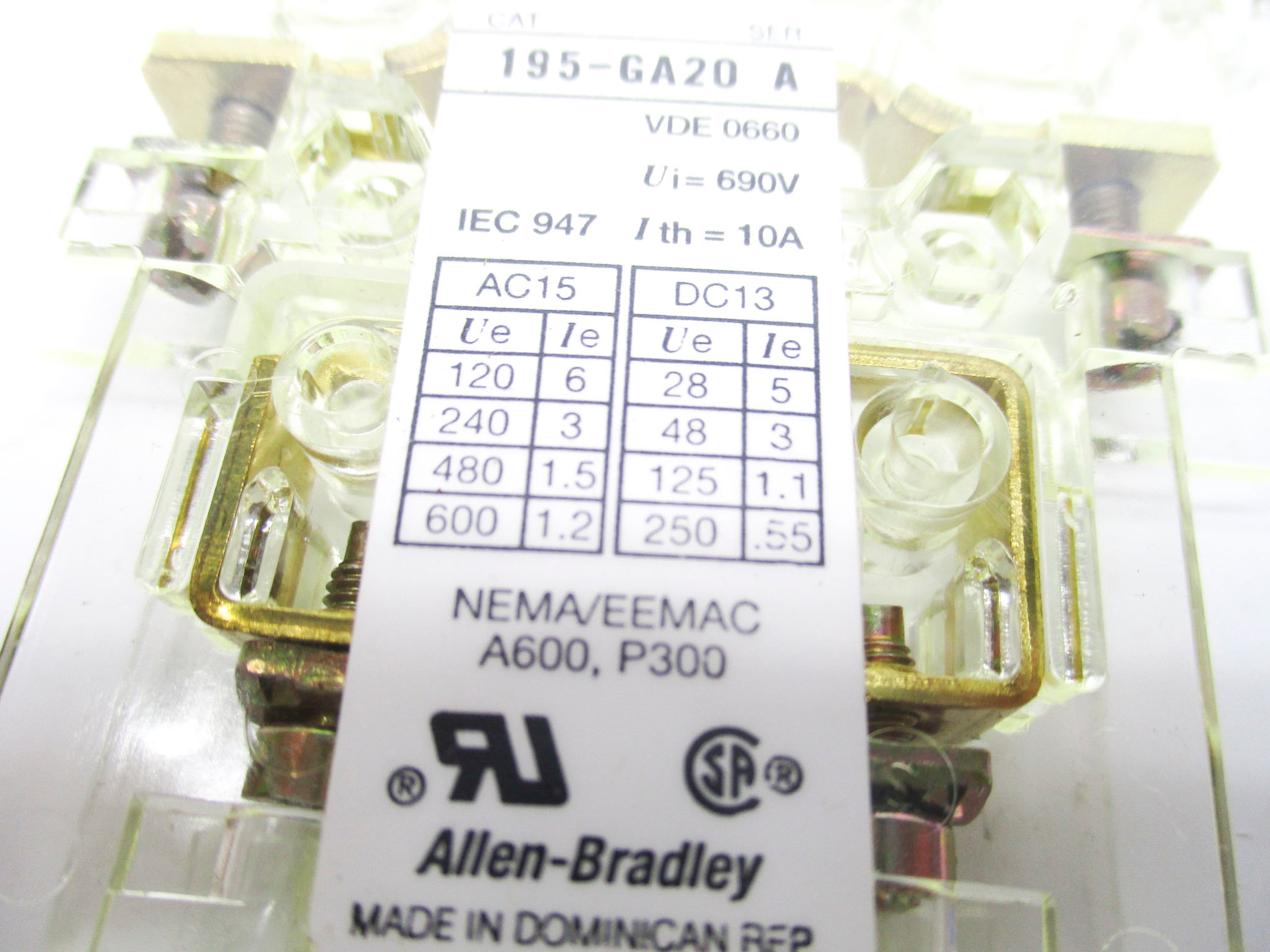 ALLEN BRADLEY 195-GA20 SER. A 600VAC 1.2A (WH) NSMP