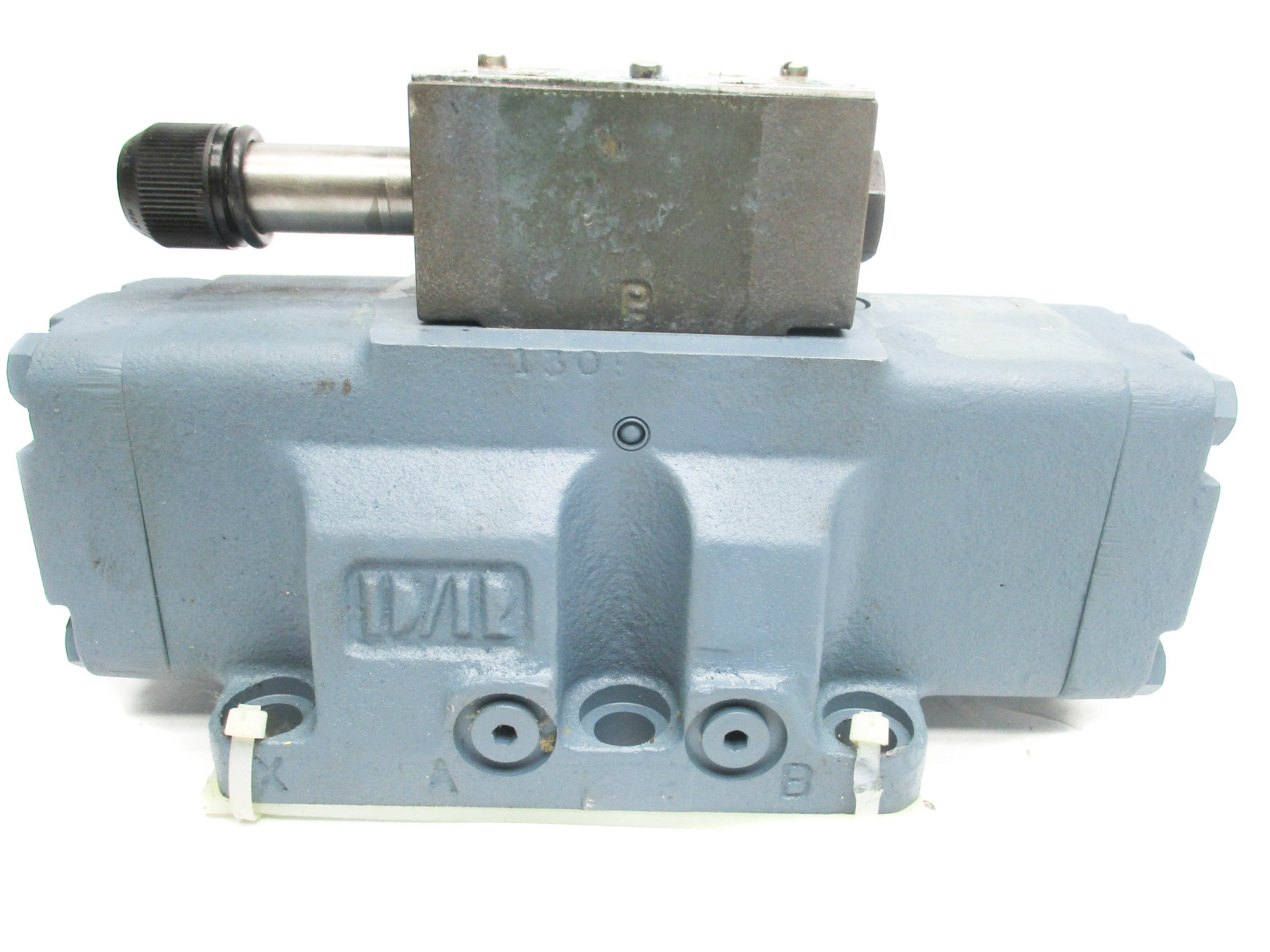 DYNEX Z-22755 (AS PICTURED) UNMP