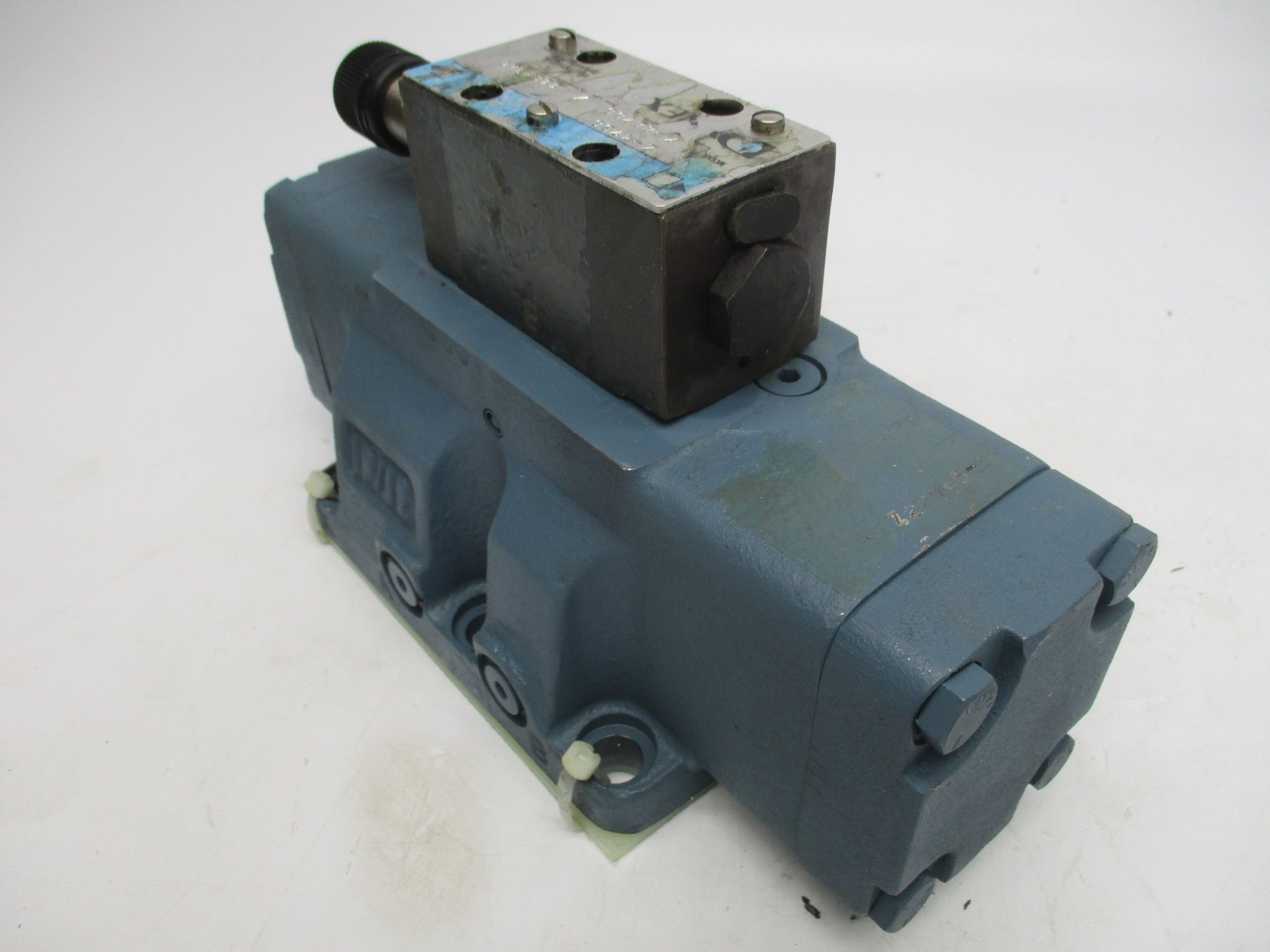 DYNEX Z-22755 (AS PICTURED) UNMP