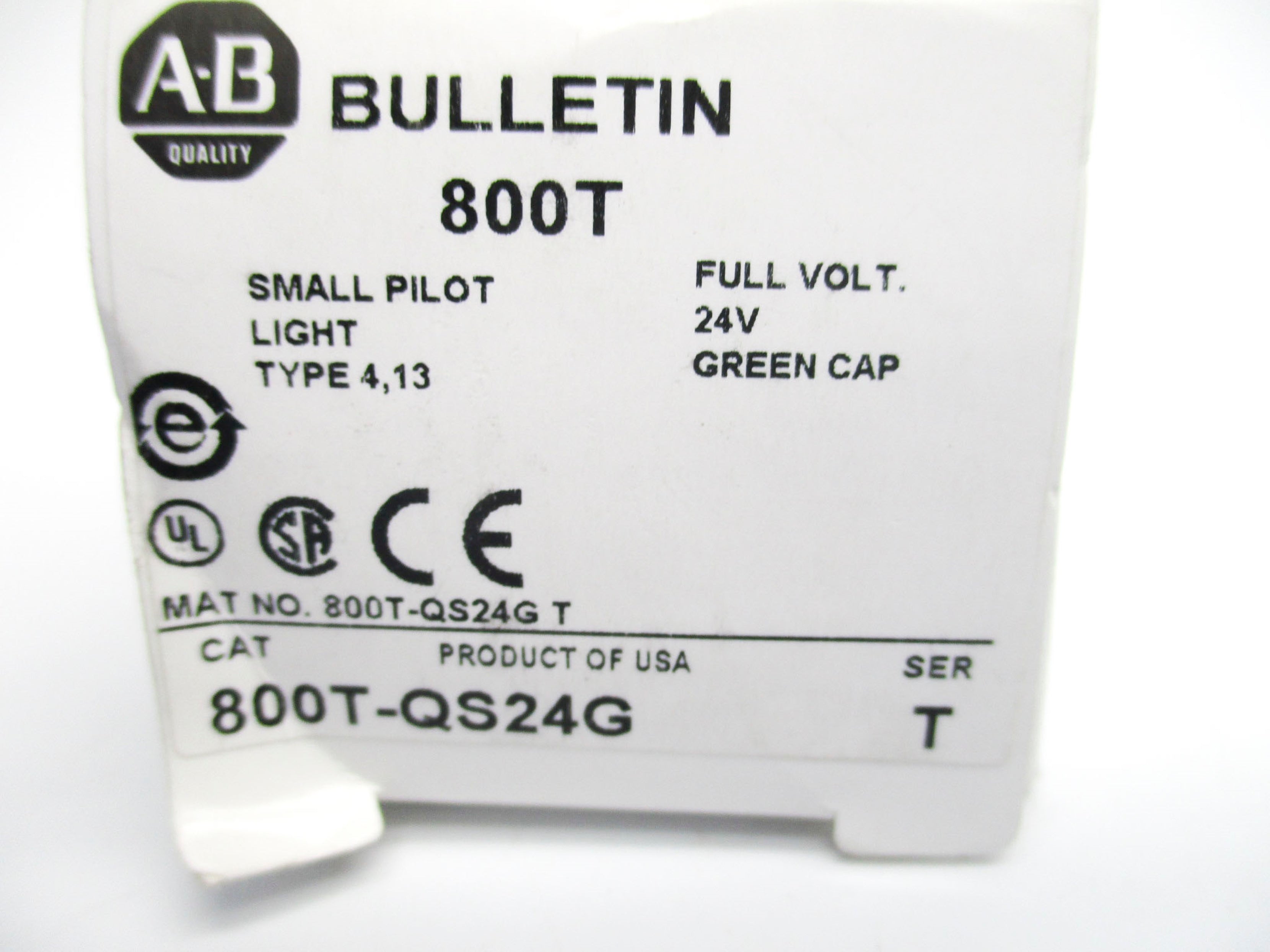 ALLEN BRADLEY 800T-QS24G SER. T 24VAC/DC (WH) NSMP