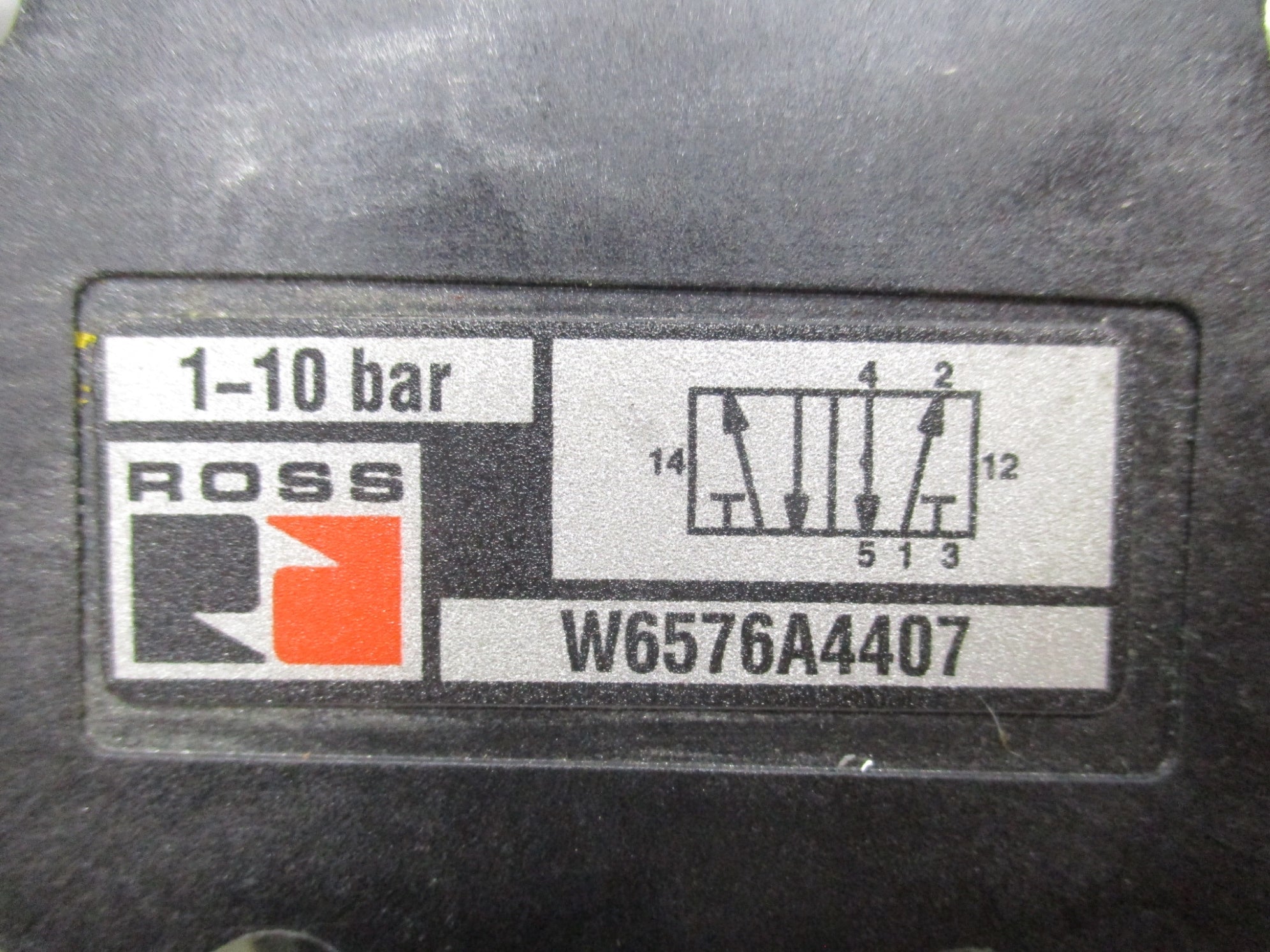 ROSS W6576A4407 110V/50HZ-120V/60HZ 1-10BAR UNMP