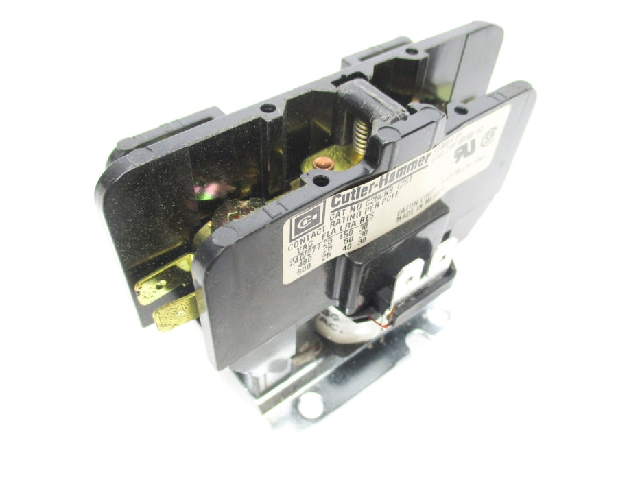 CUTLER HAMMER C25CNB125TD SER. D1 24V 35A NSMP