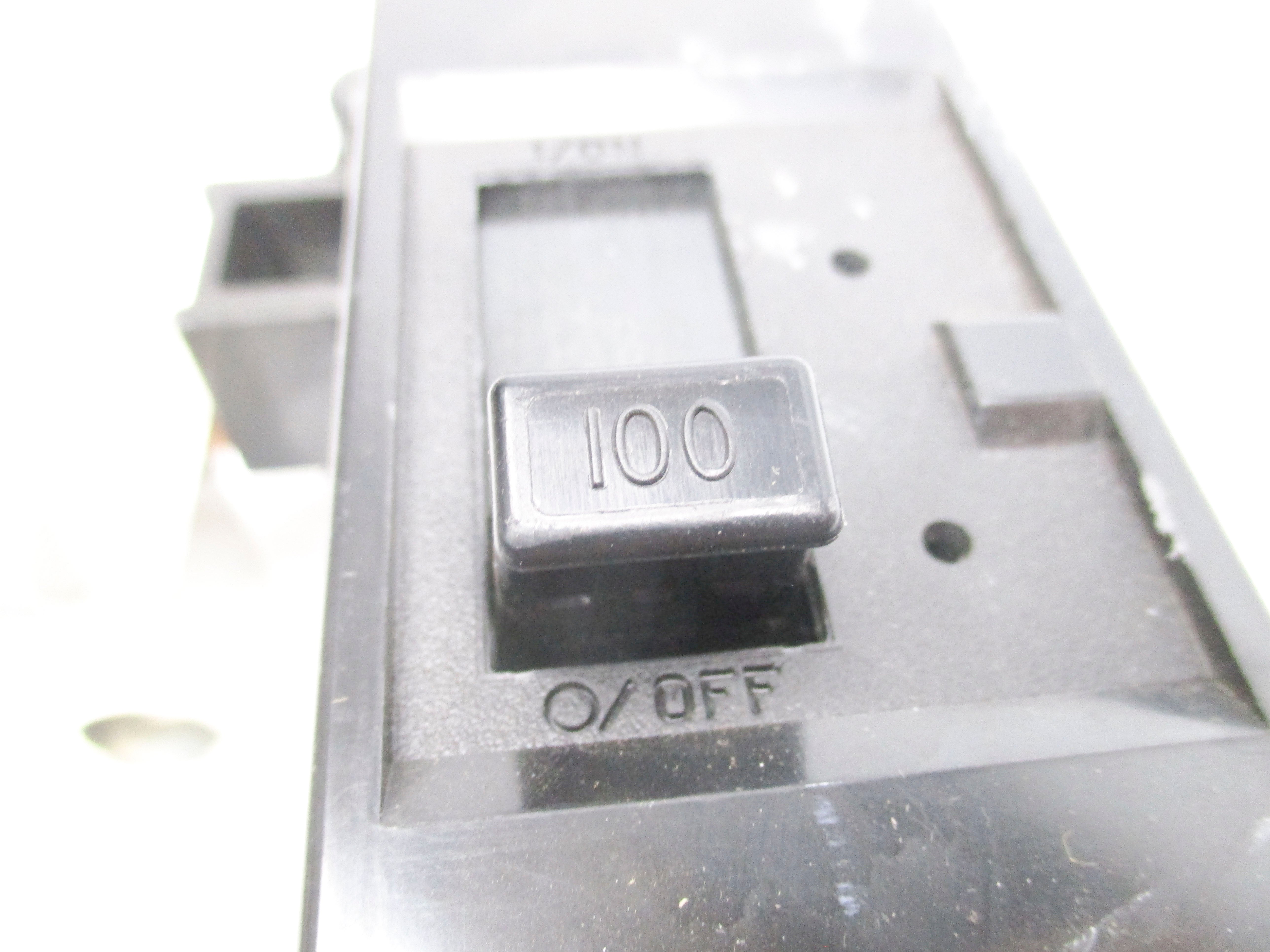 SQUARE D QOM2100MVH 120/240V 100A NSNP