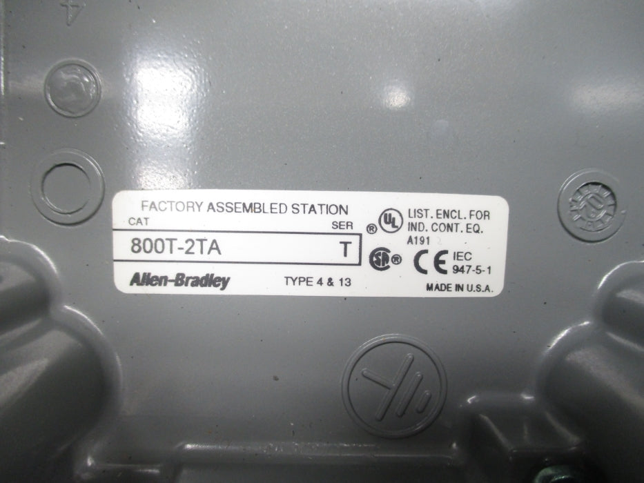 ALLEN BRADLEY 800T-2TA SER. T (BR/WH) NSMP
