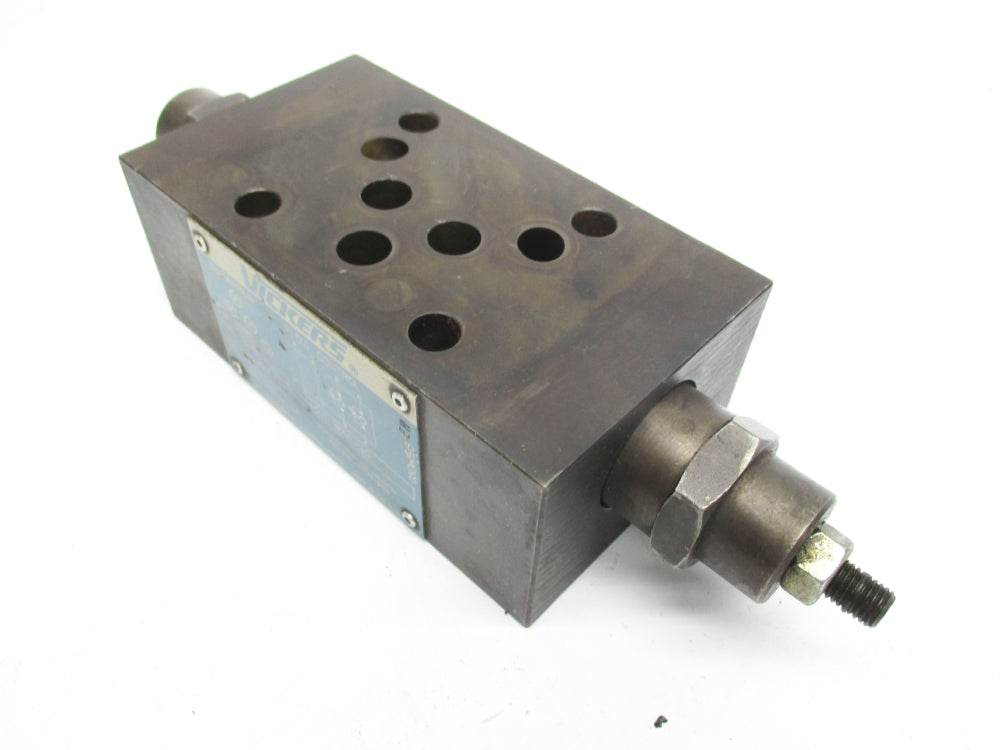 VICKERS DGMFN-5-Y-A2W-B2W-30 867332 4570PSI UNMP