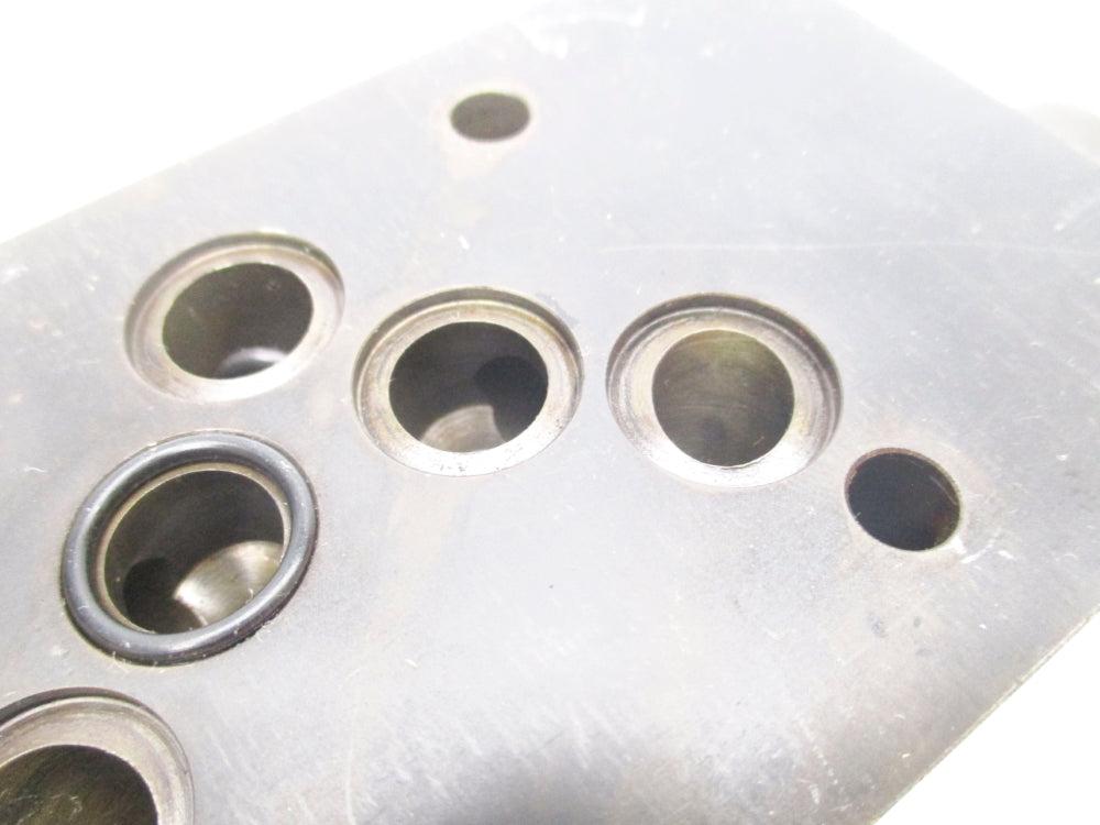 VICKERS DGMFN-5-Y-A2W-B2W-30 867332 4570PSI UNMP