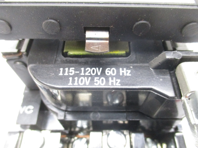 GENERAL ELECTRIC CR306C002 110/115-120V 27A NSMP