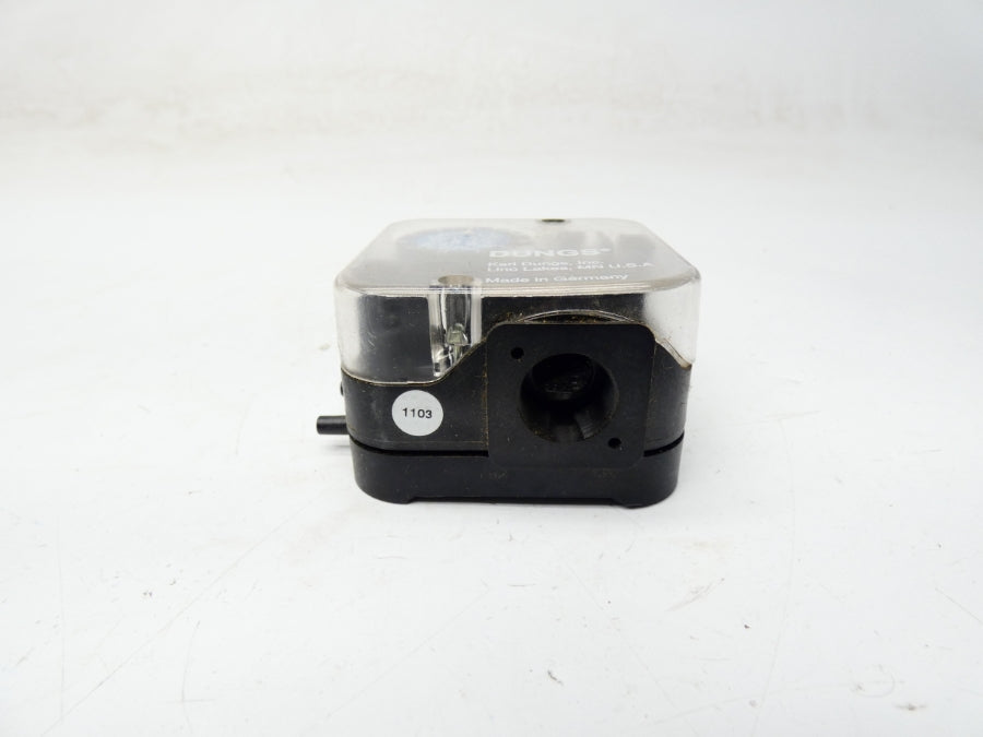 DUNGS 217-092A AA-A2-4-5 120VAC 5A NSMP